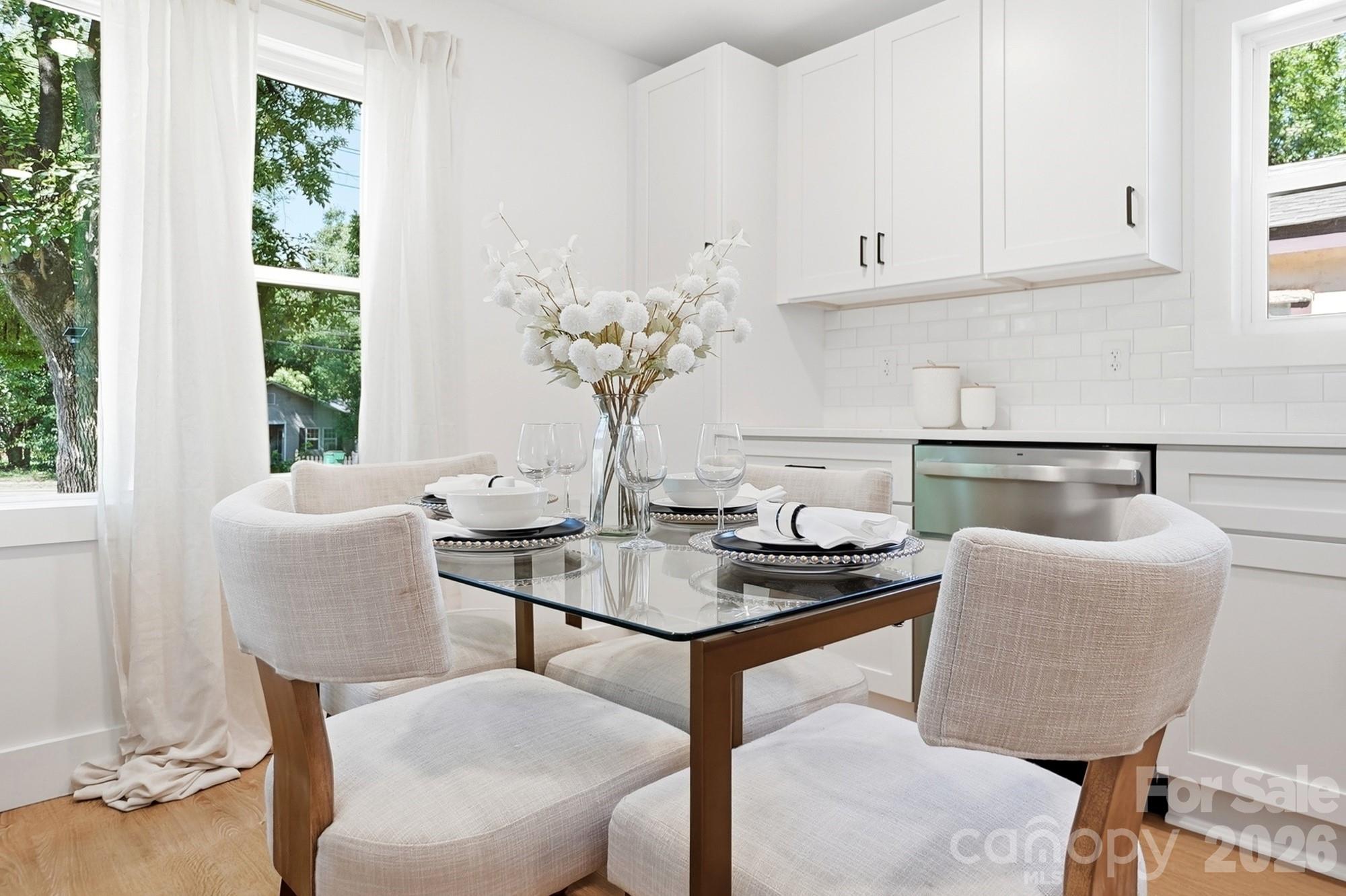 2204 Rozzelles Ferry Road — Charlotte