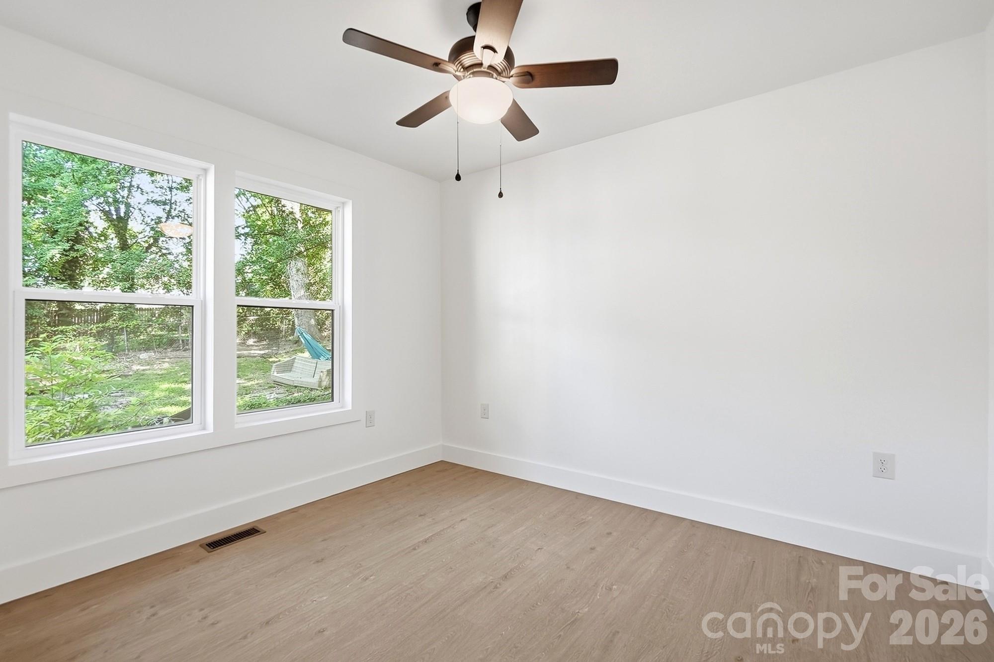 2204 Rozzelles Ferry Road — Charlotte