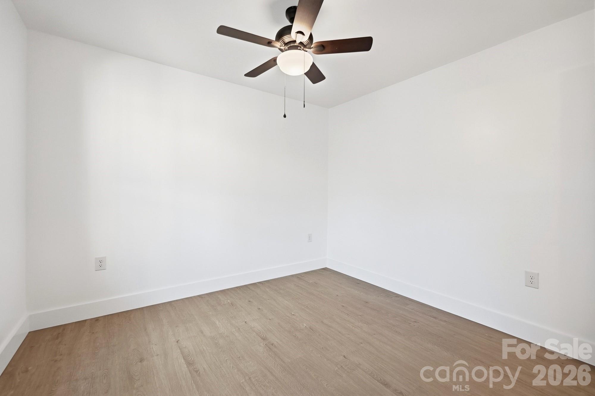 2204 Rozzelles Ferry Road — Charlotte