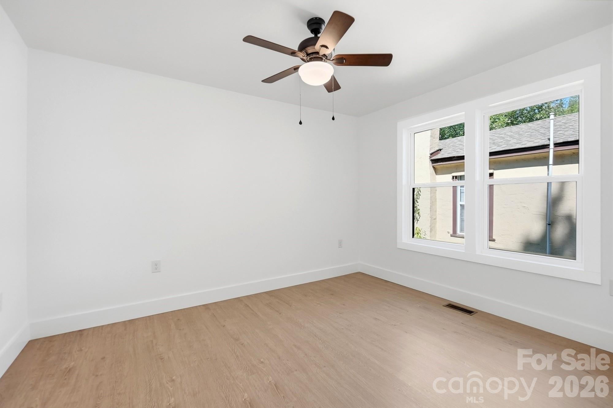 2204 Rozzelles Ferry Road — Charlotte