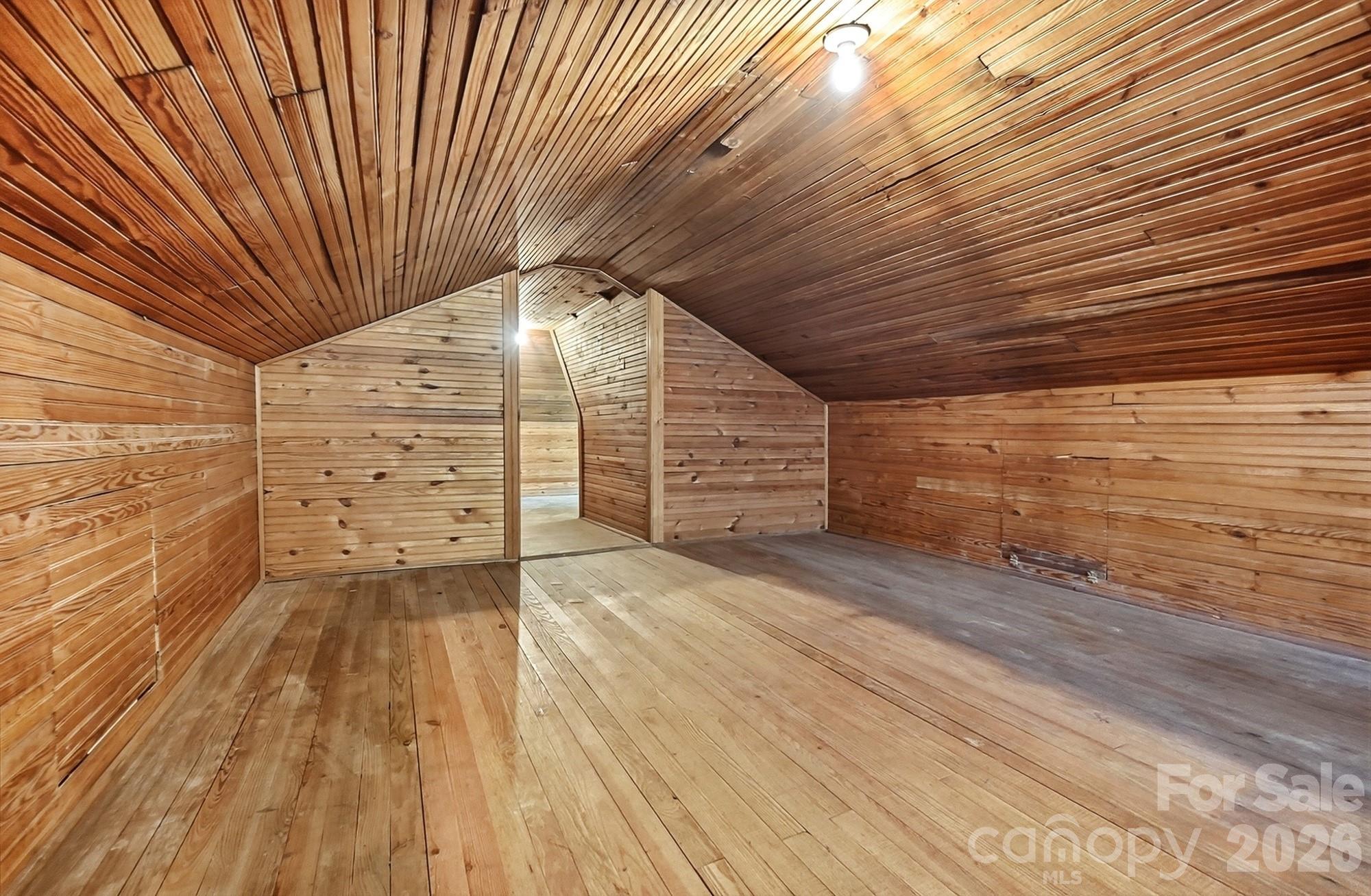 2204 Rozzelles Ferry Road — Charlotte