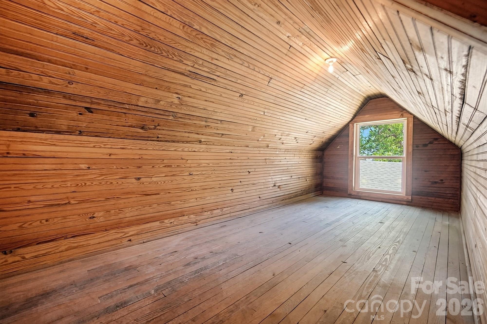 2204 Rozzelles Ferry Road — Charlotte