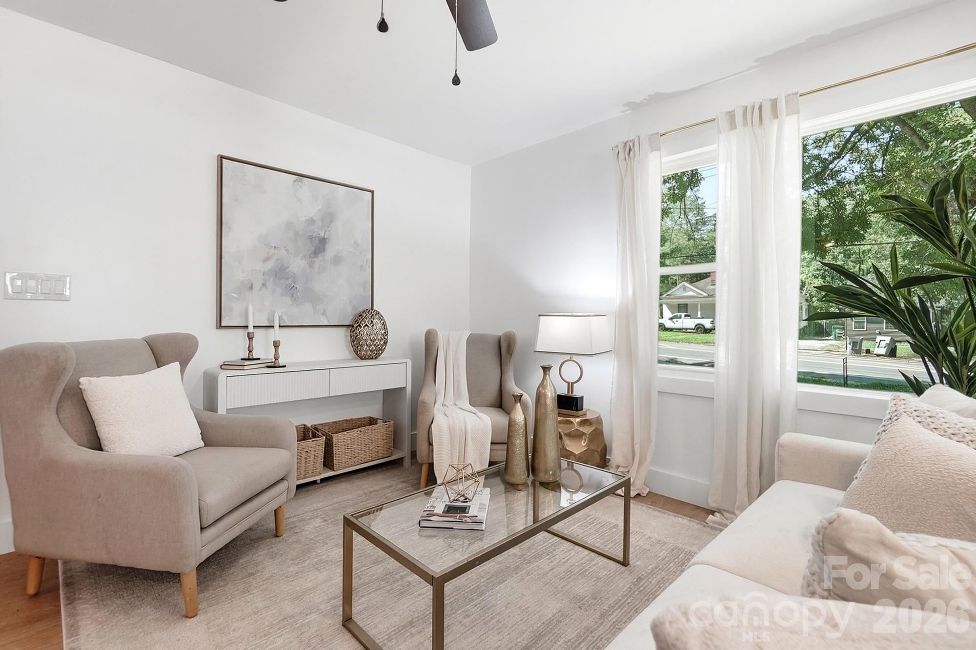 2204 Rozzelles Ferry Road — Charlotte
