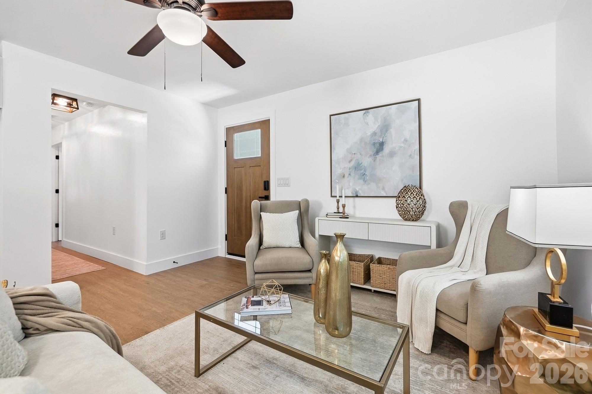 2204 Rozzelles Ferry Road — Charlotte