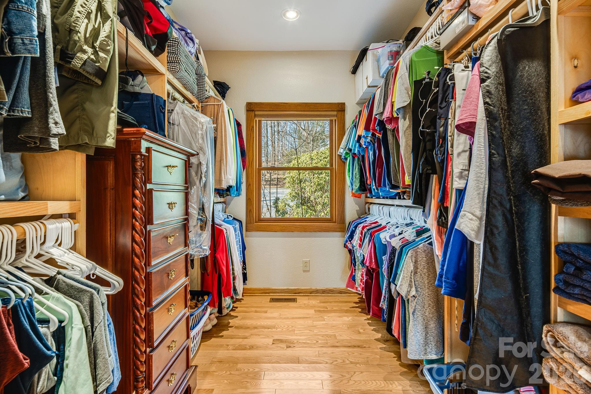20 Stony Crest Drive — Spruce Pine