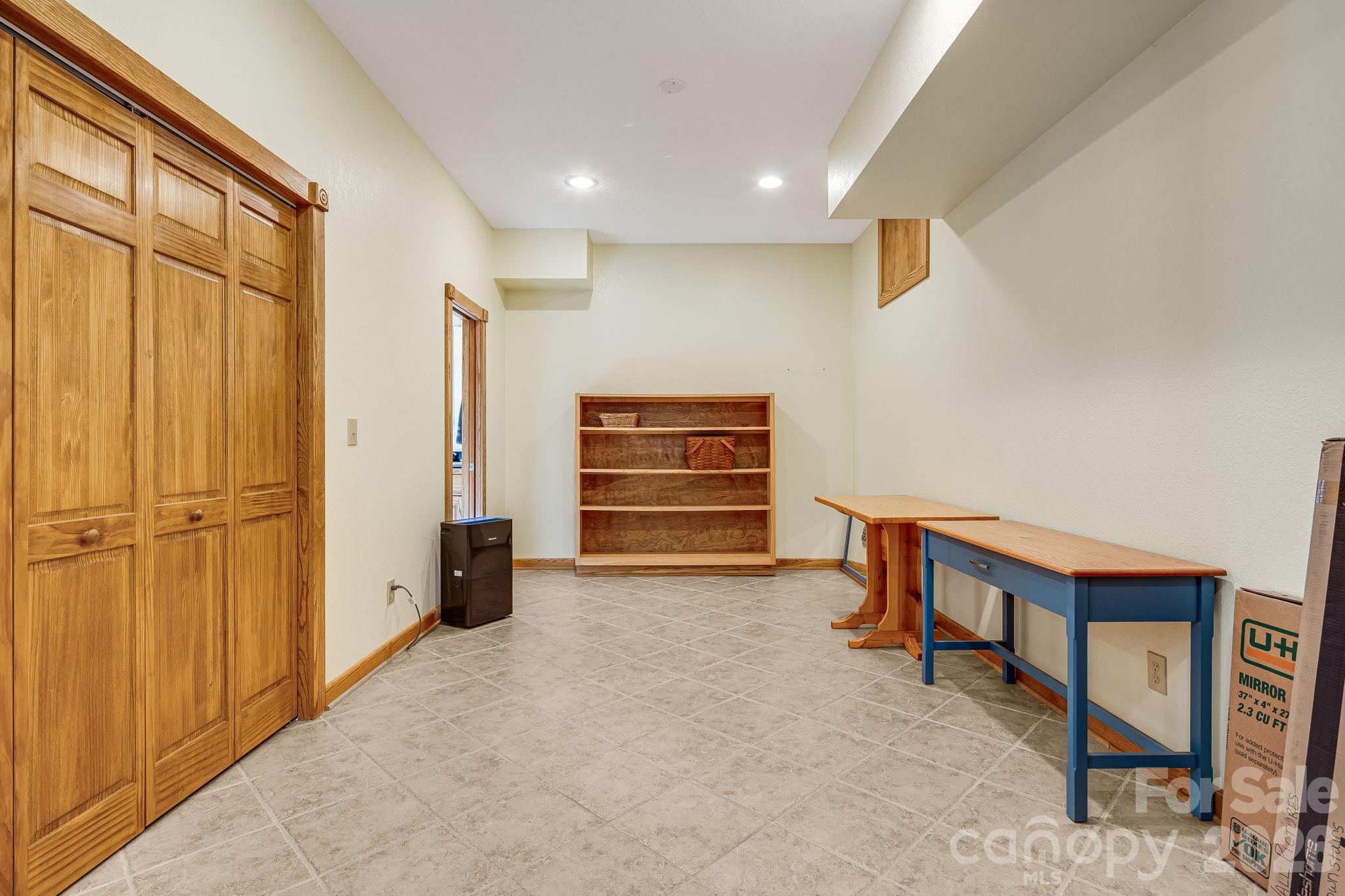 20 Stony Crest Drive — Spruce Pine