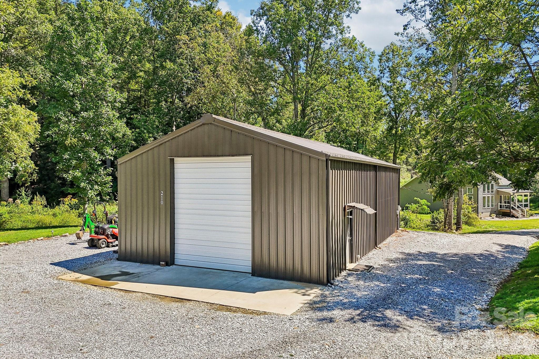224 & 198 Carpenter Road — Marion
