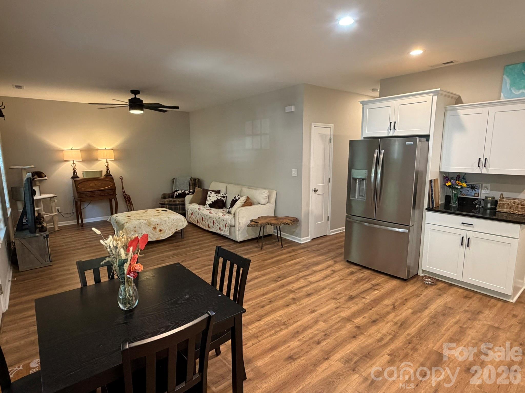 204 E Poplar Street — Stanley