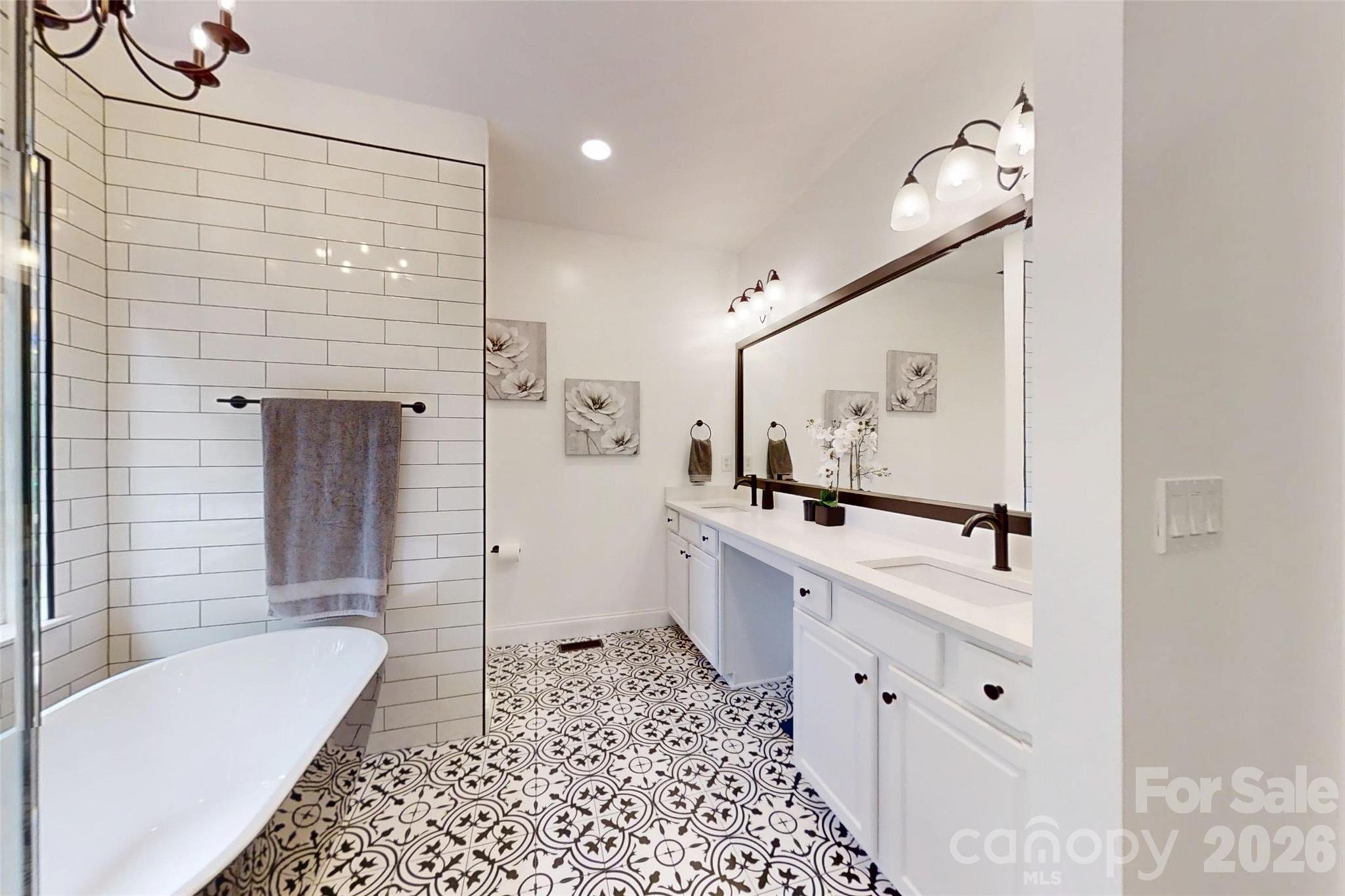 118 Tayport Drive — Troutman