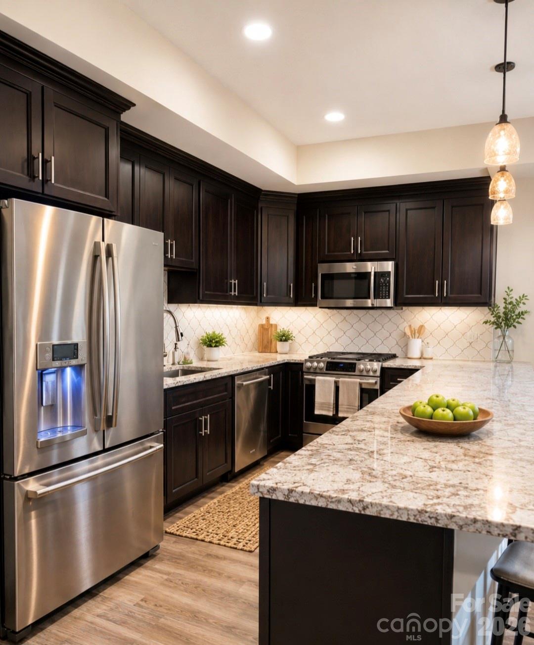3233 Hahn Scott Road — Mount Pleasant