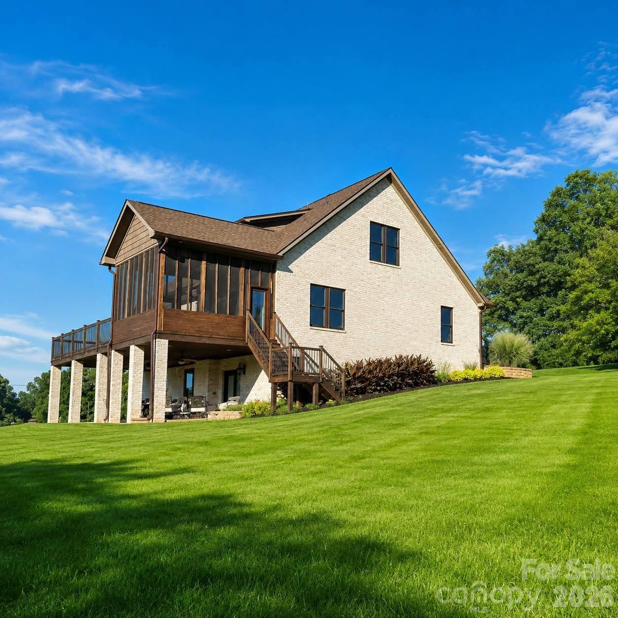 3233 Hahn Scott Road — Mount Pleasant