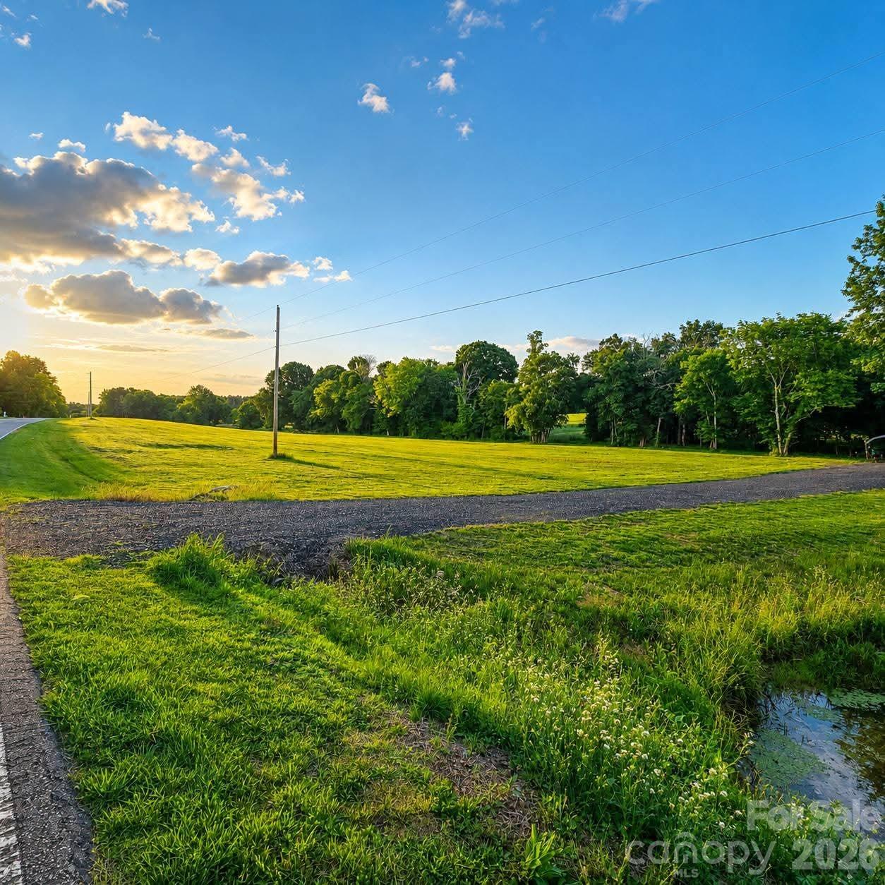 3233 Hahn Scott Road — Mount Pleasant