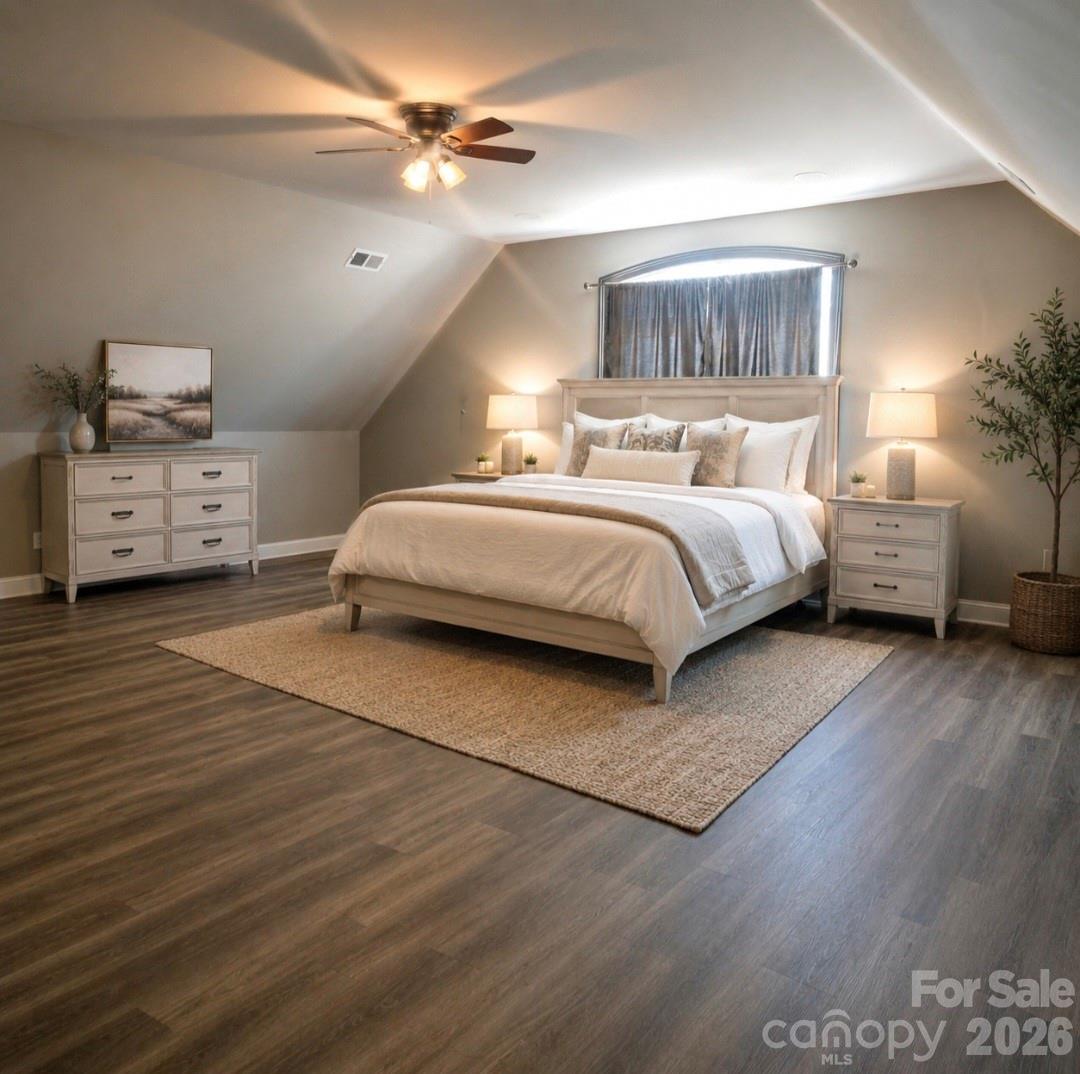 3233 Hahn Scott Road — Mount Pleasant