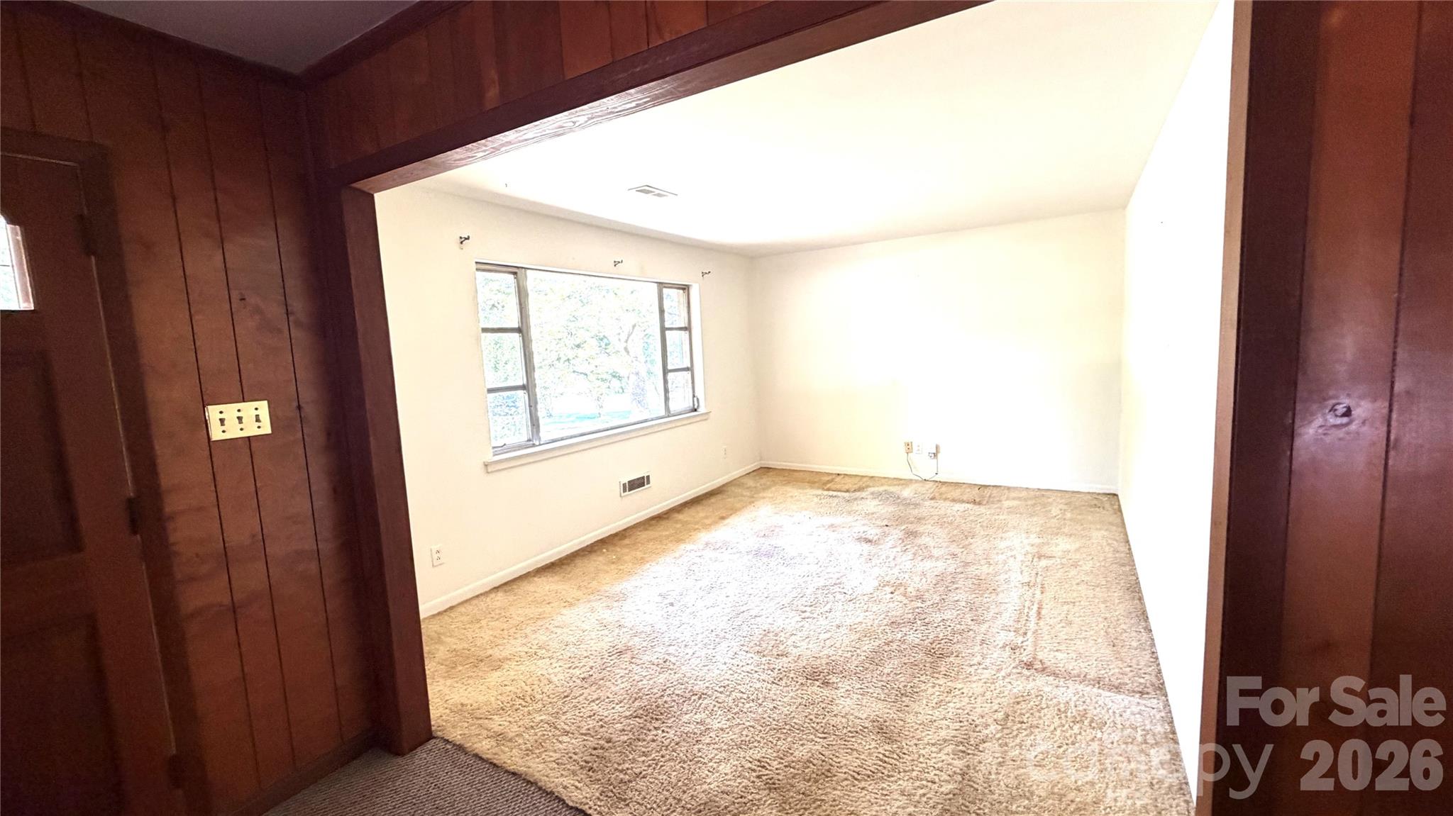 1515 Pleasant Plains Road — Matthews