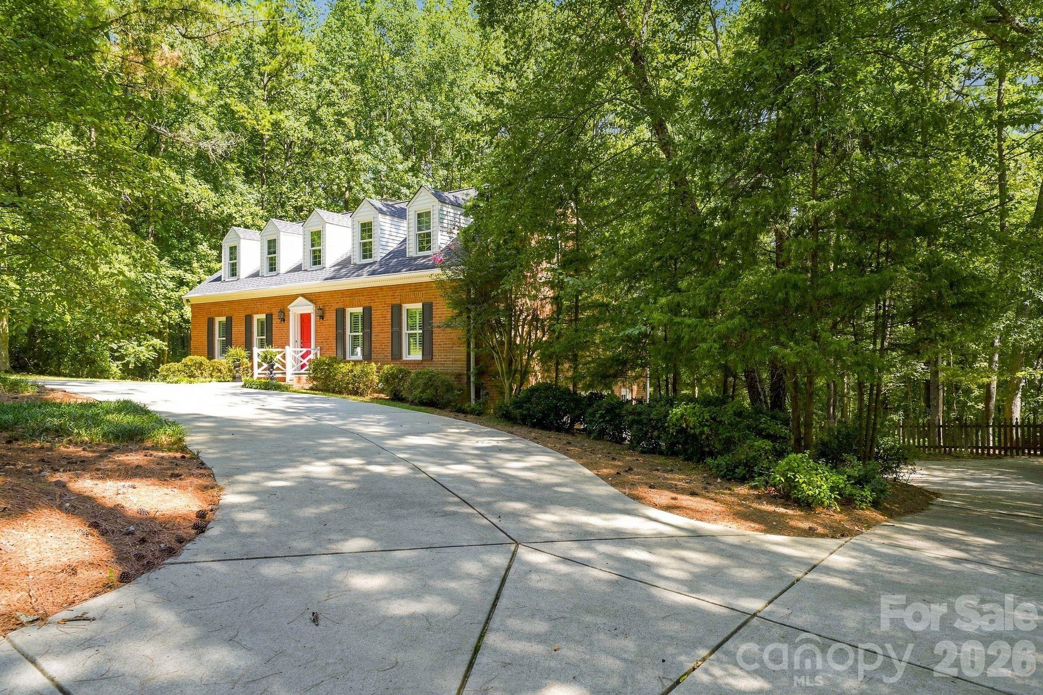 405 Pine Road — Davidson