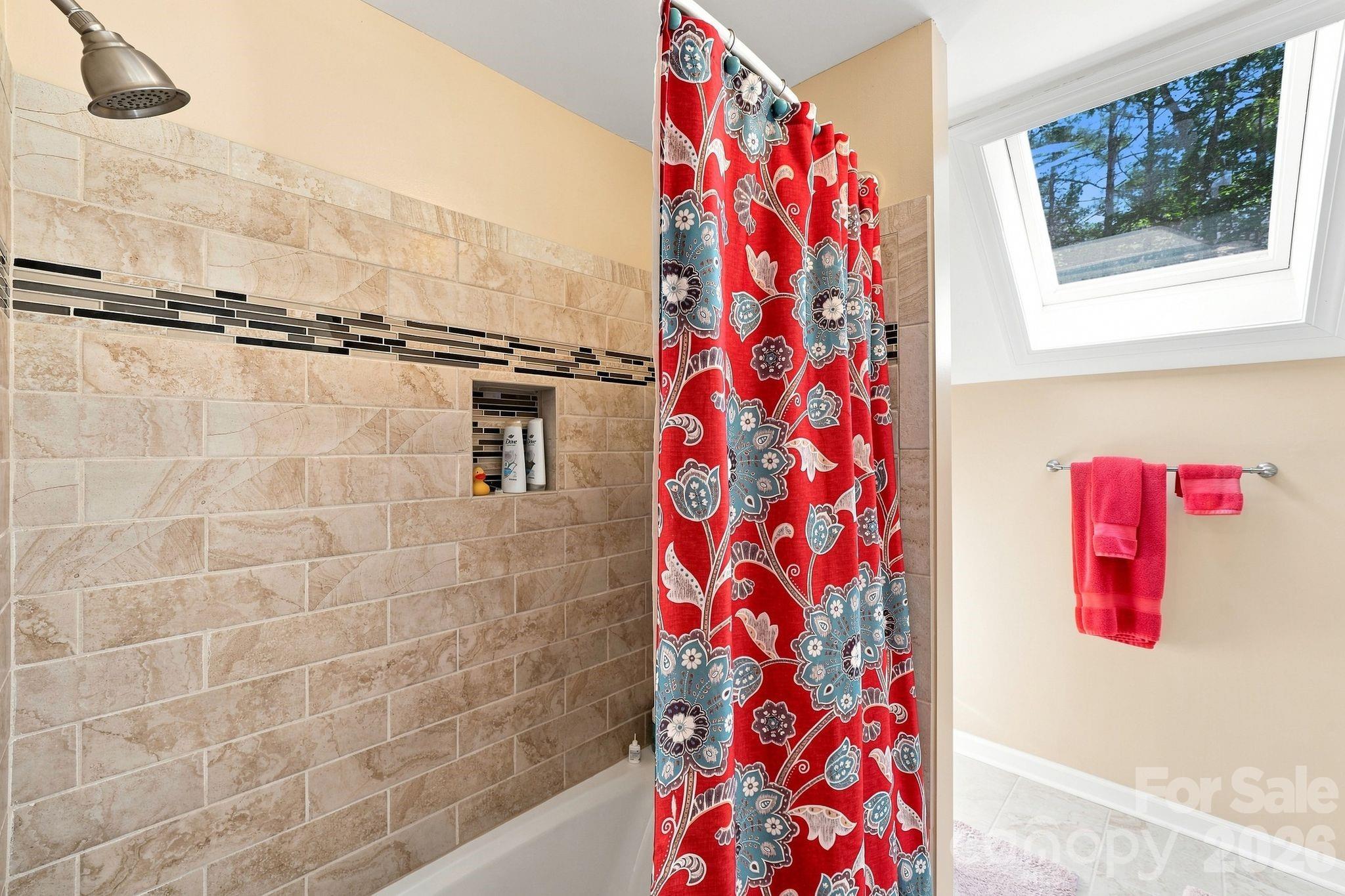 405 Pine Road — Davidson