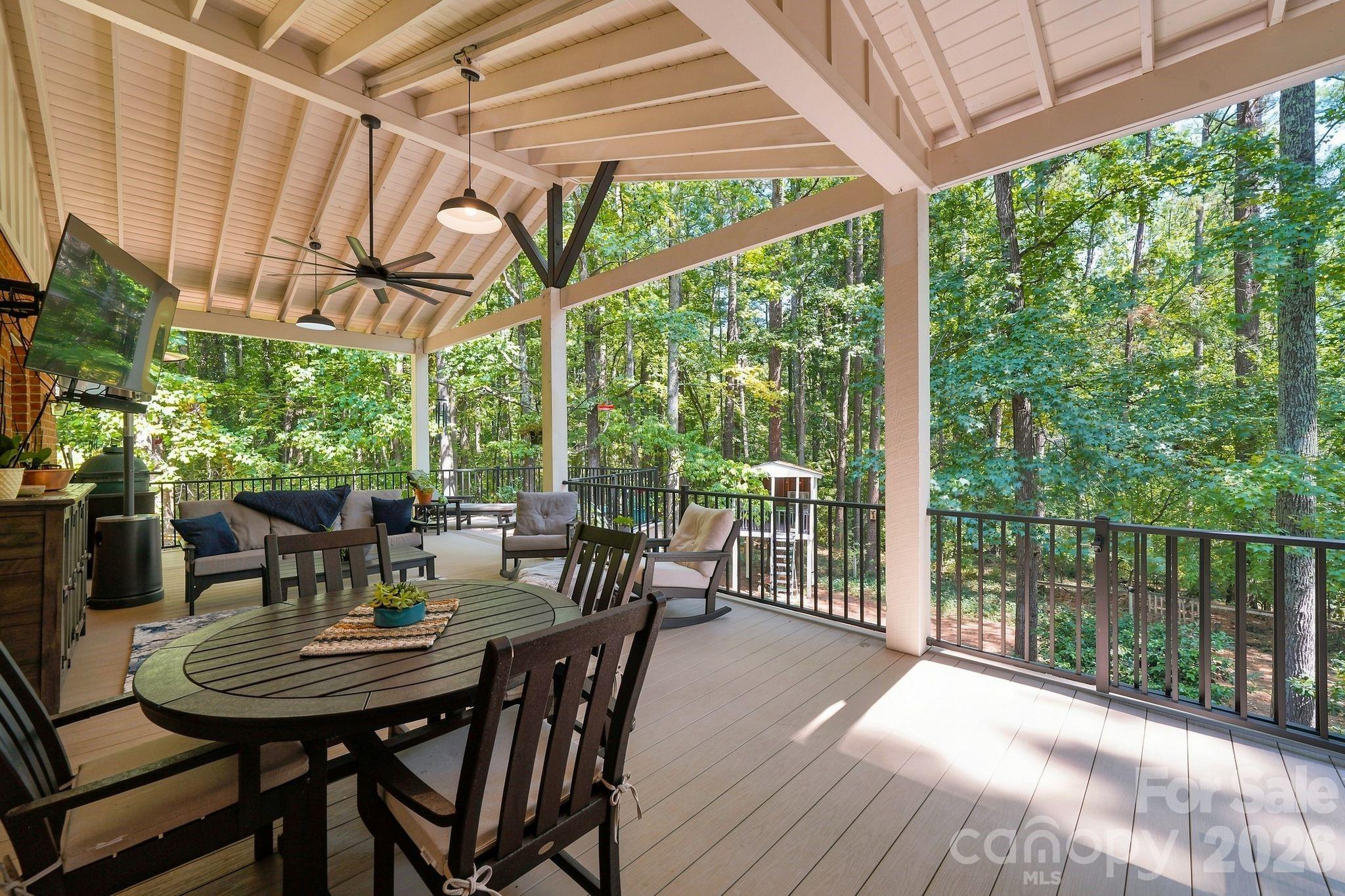 405 Pine Road — Davidson