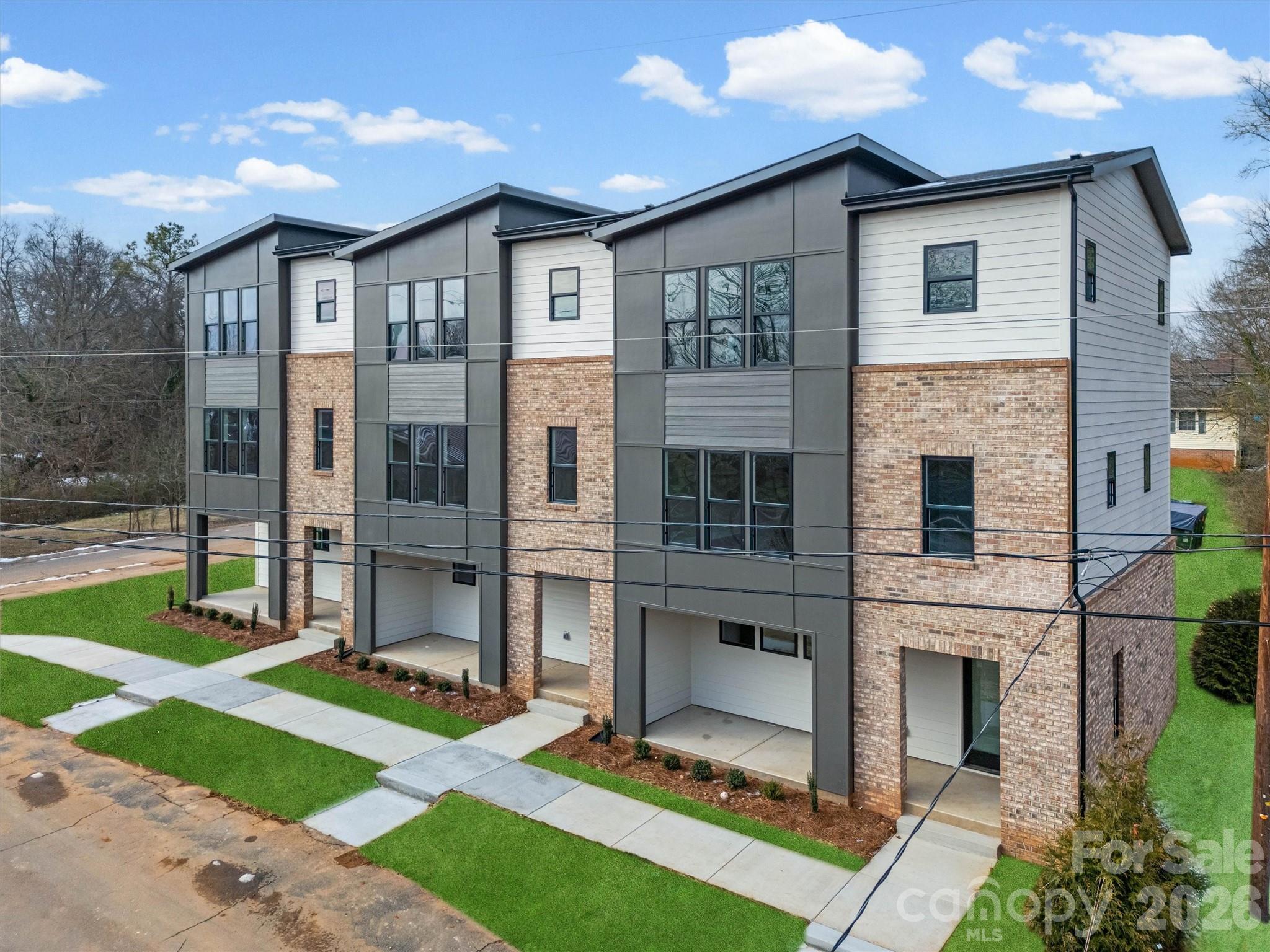 401 N Lee Street #B — Mount Holly