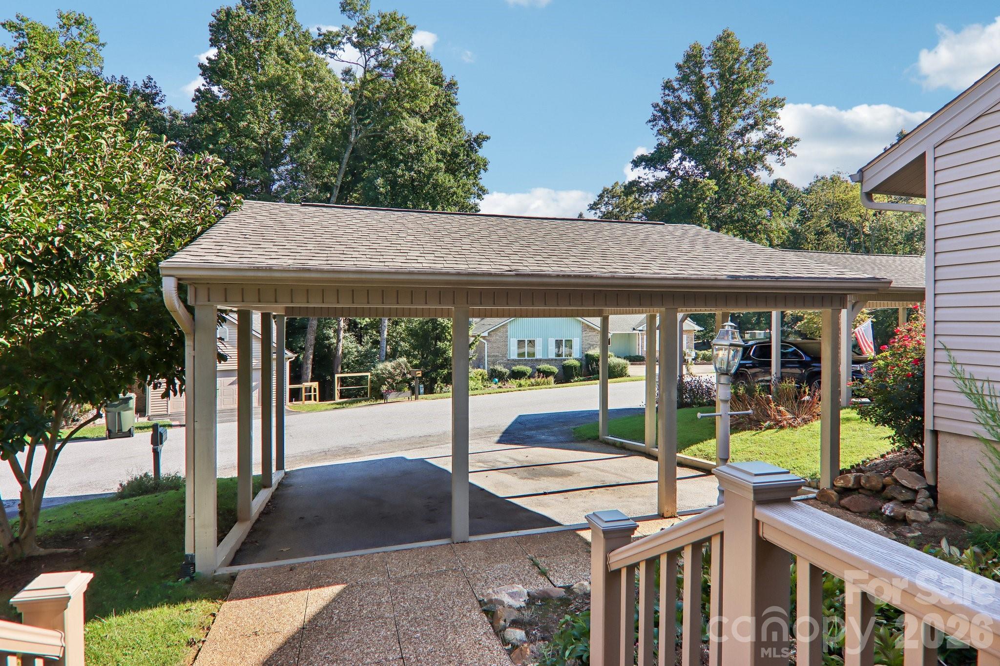 18 Foxmoor Court — Etowah
