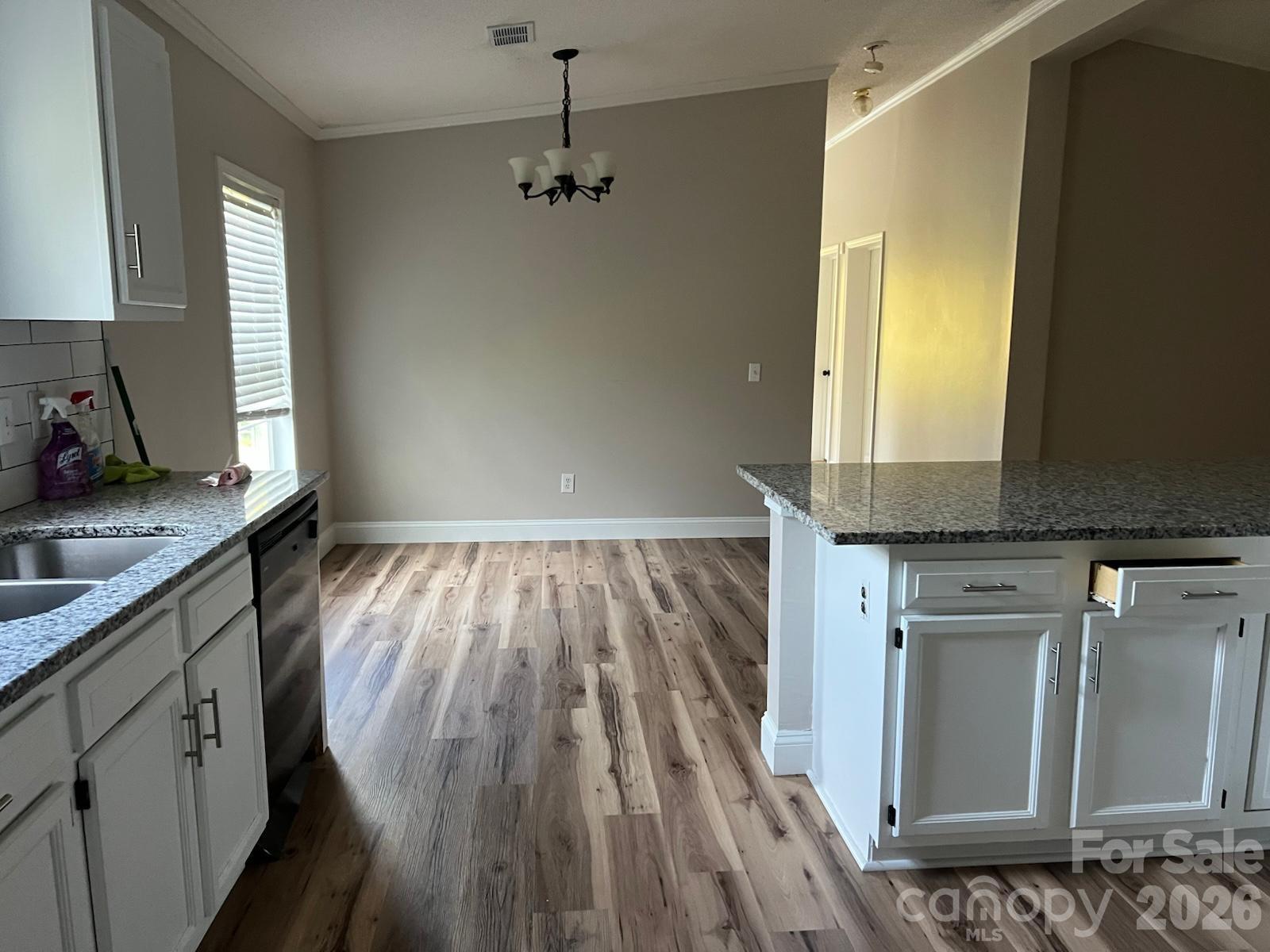 322 Woodcrest Drive — York