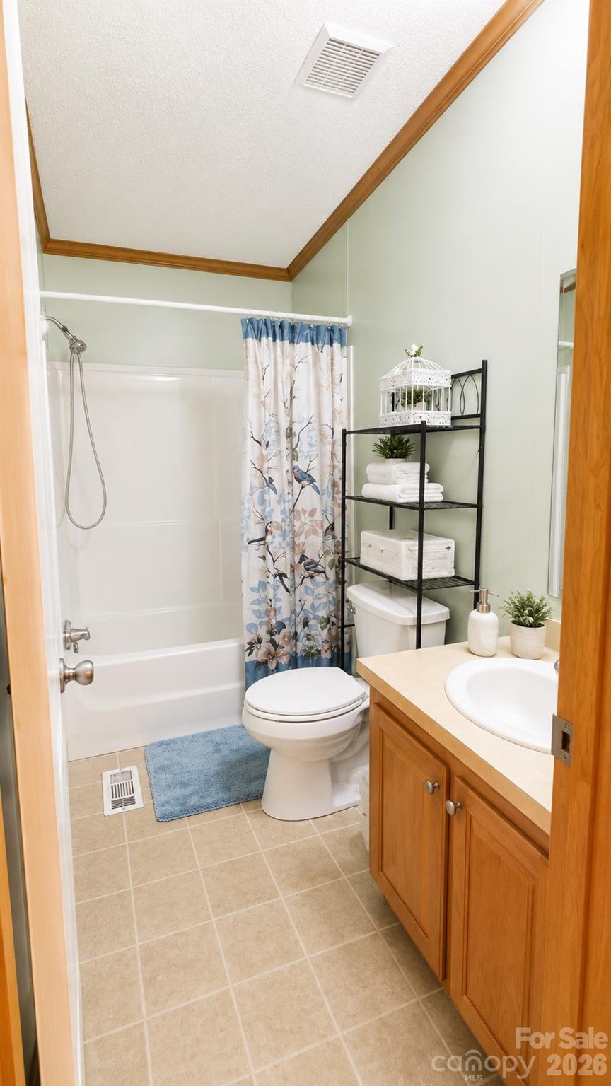6162 Sherwood Lane — Denver