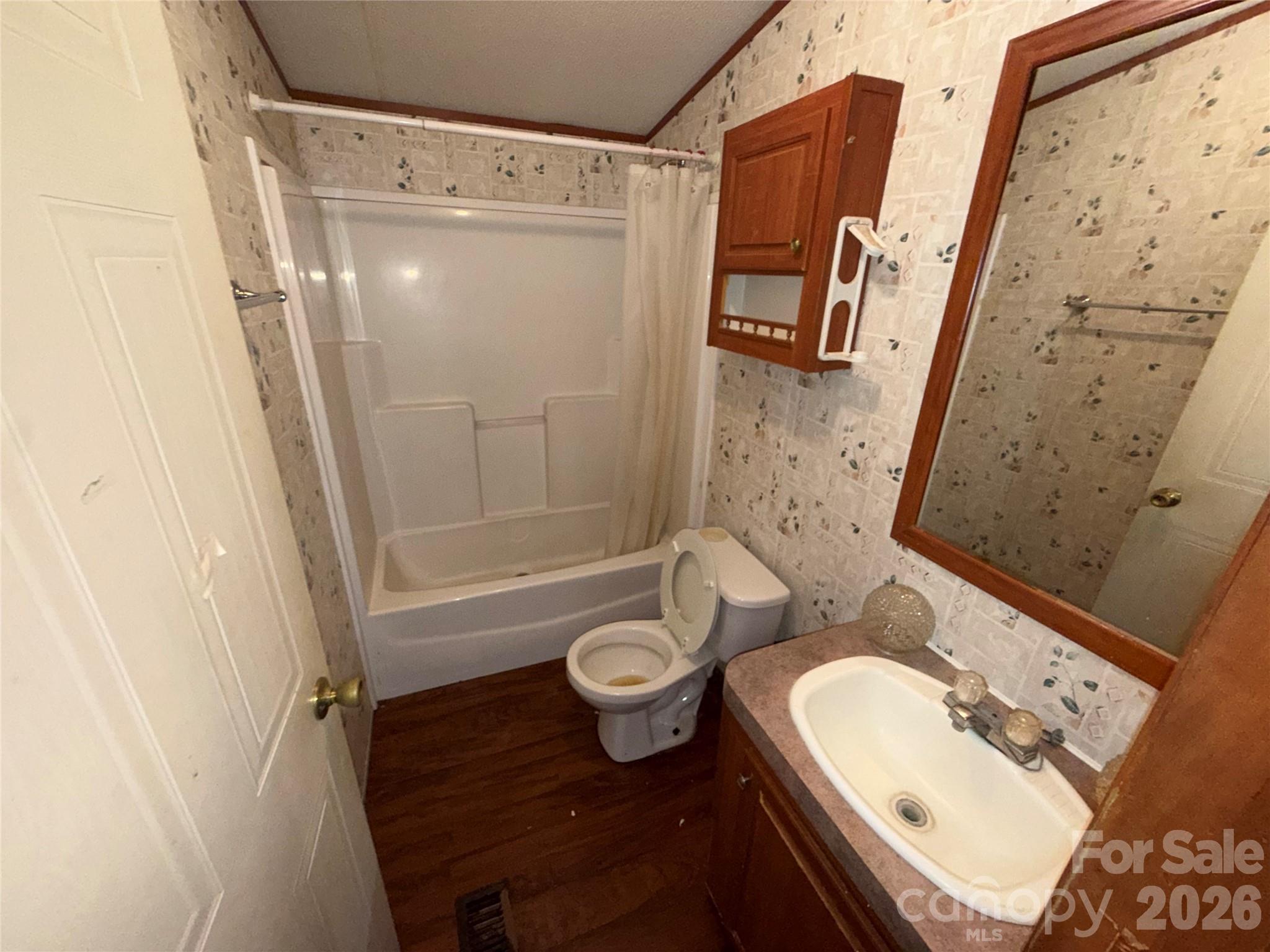 4021 Craig Road — Sharon