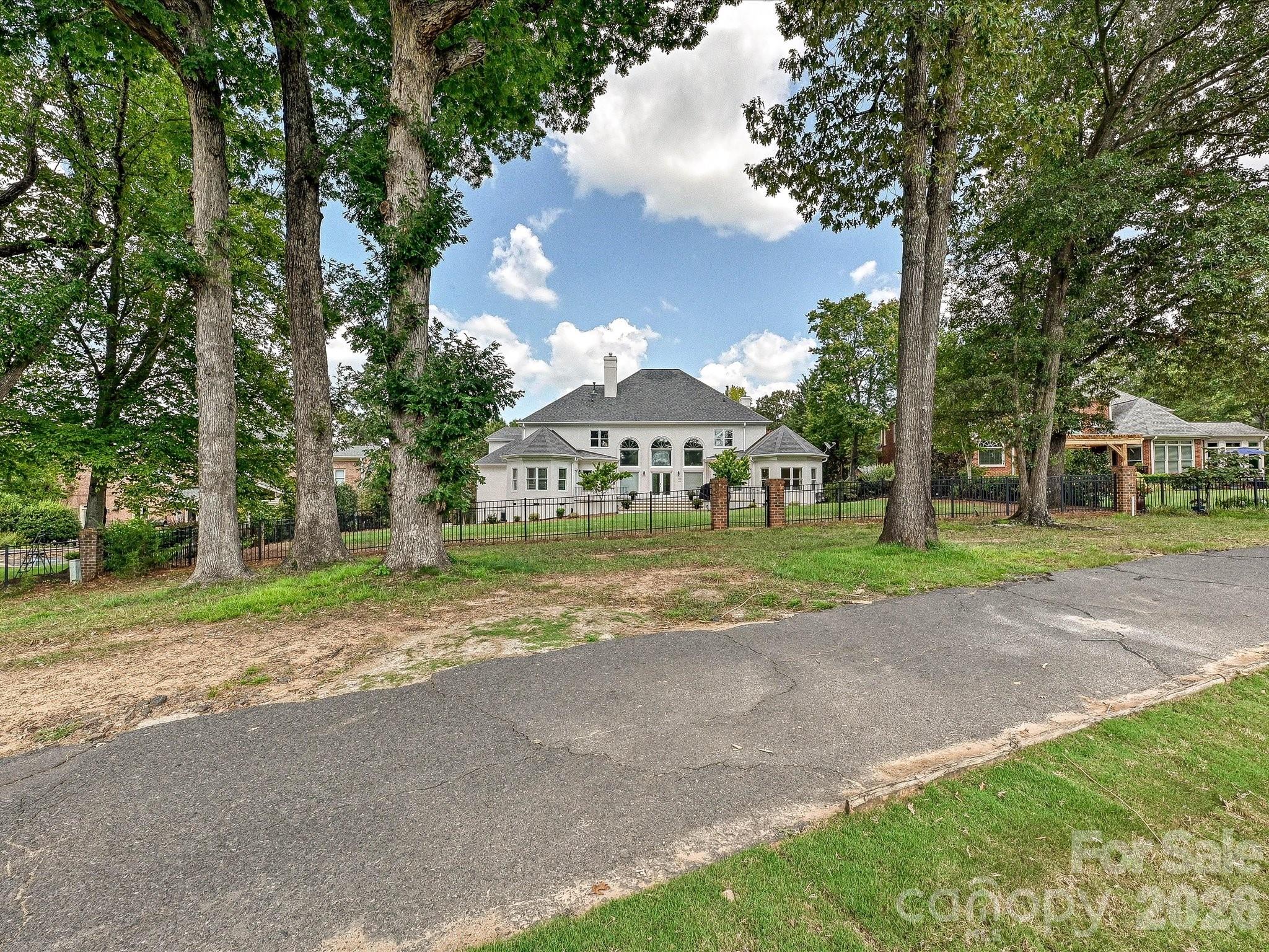 5427 Old Course Drive — Charlotte