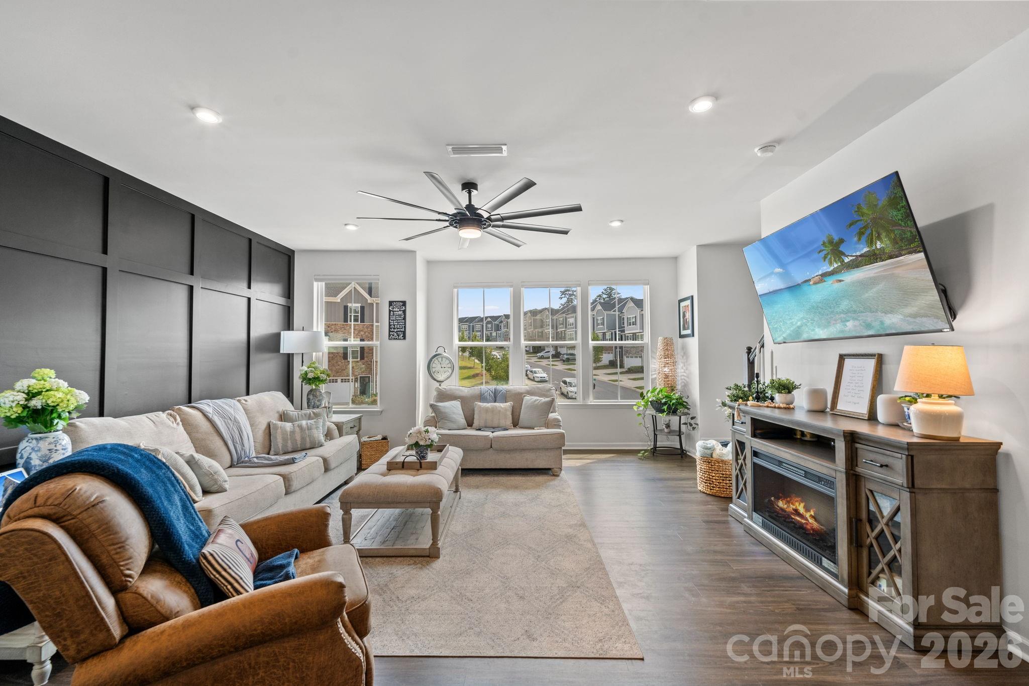 435 Lahinch Drive — Tega Cay