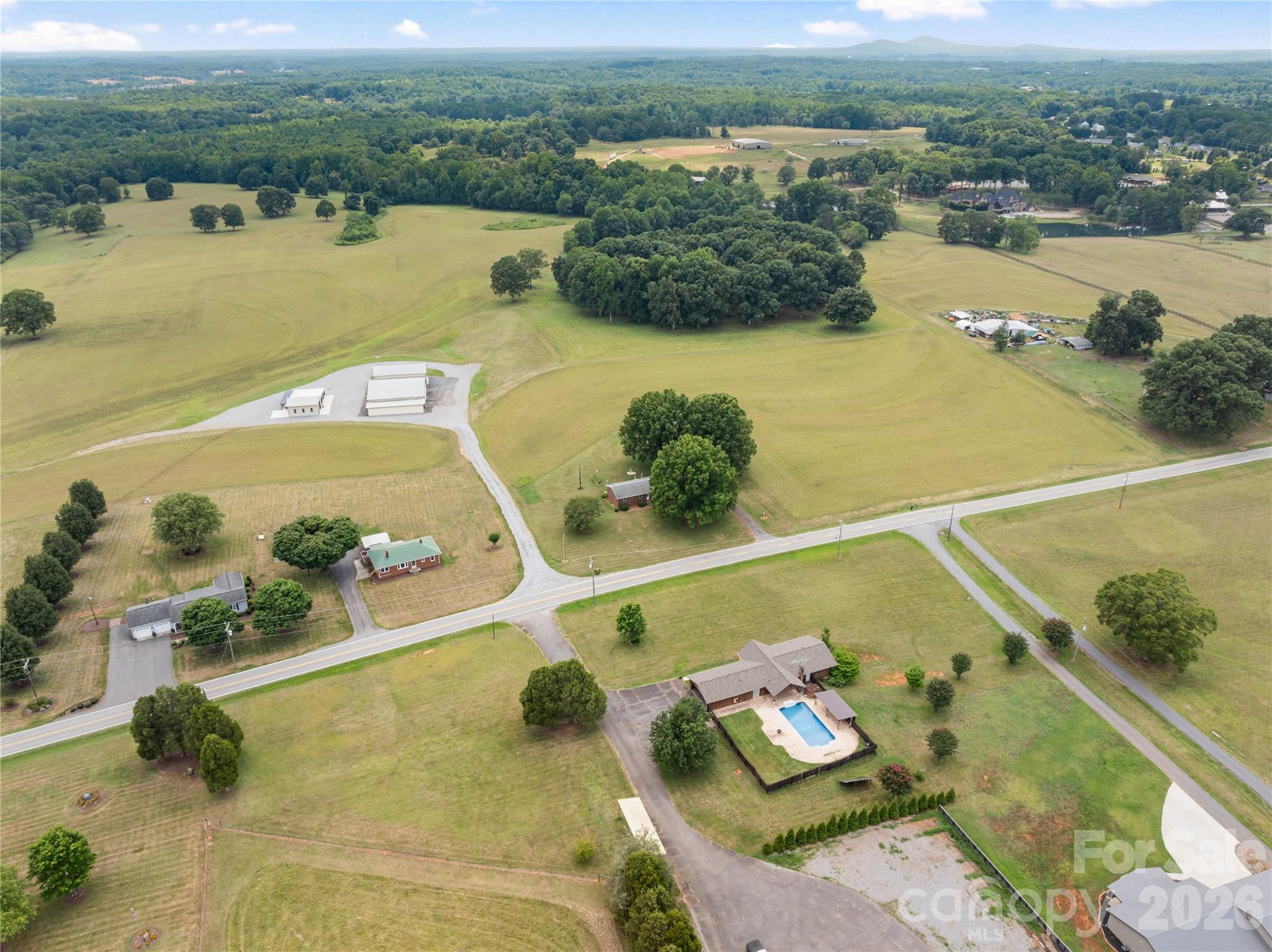 7610 Long Island Road — Catawba