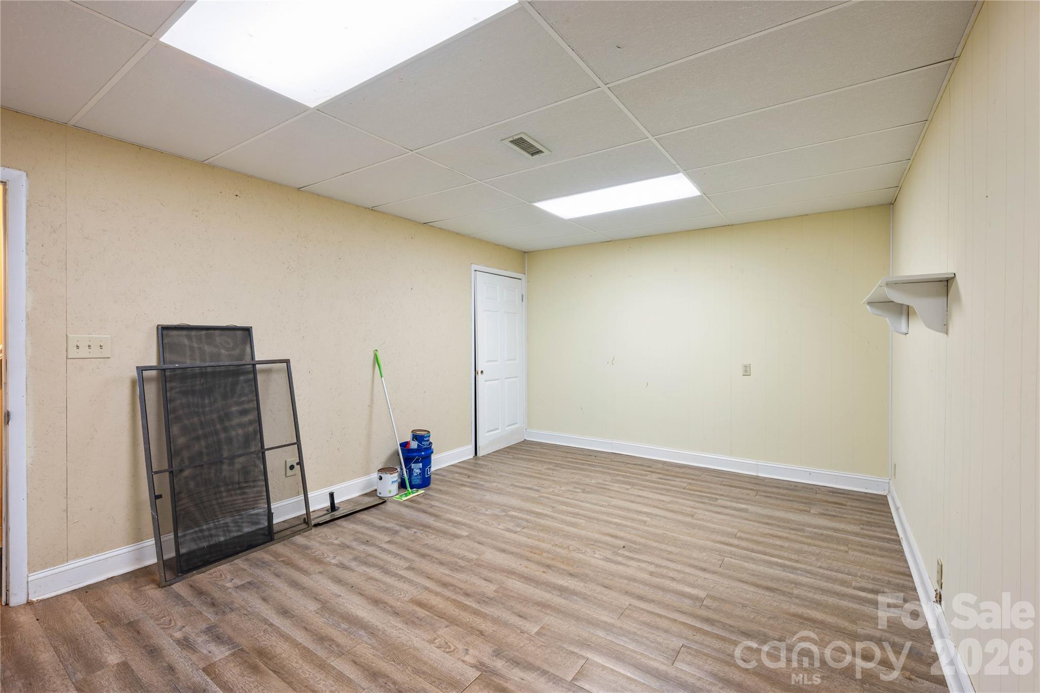 7610 Long Island Road — Catawba