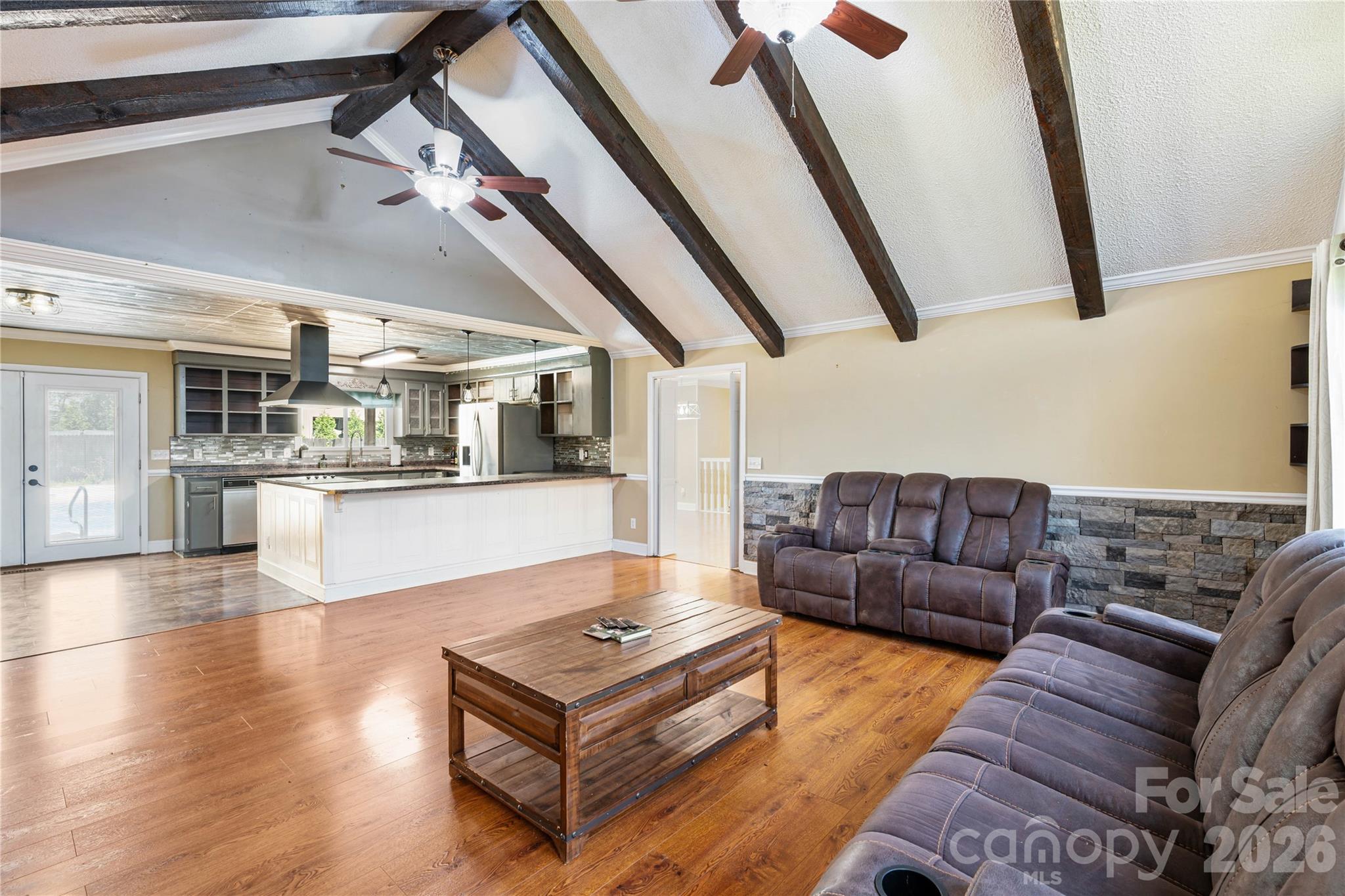 7610 Long Island Road — Catawba