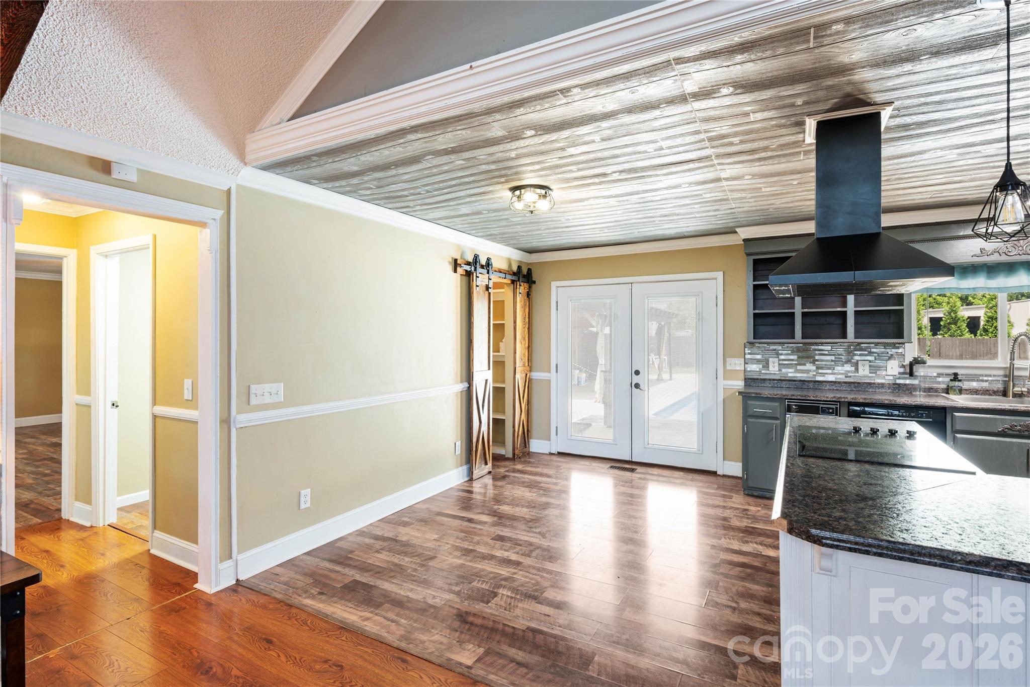 7610 Long Island Road — Catawba
