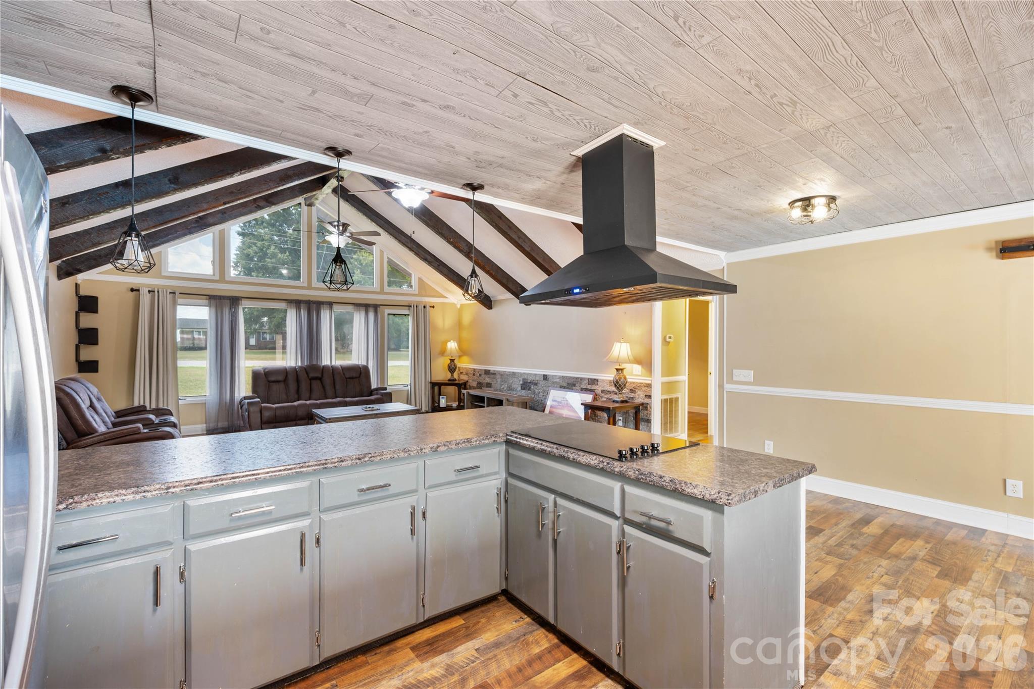 7610 Long Island Road — Catawba