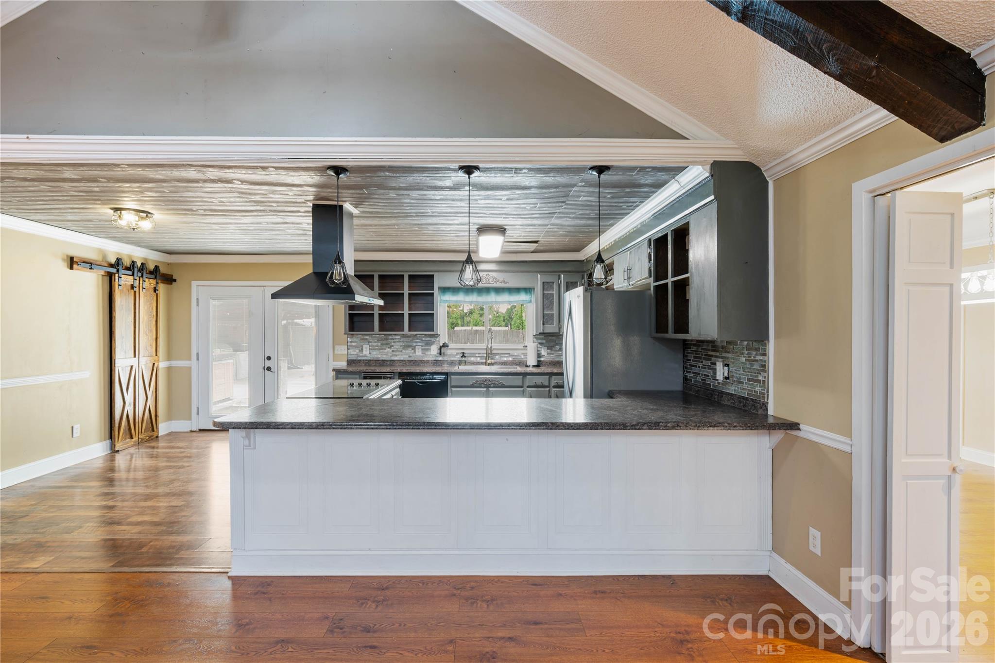 7610 Long Island Road — Catawba