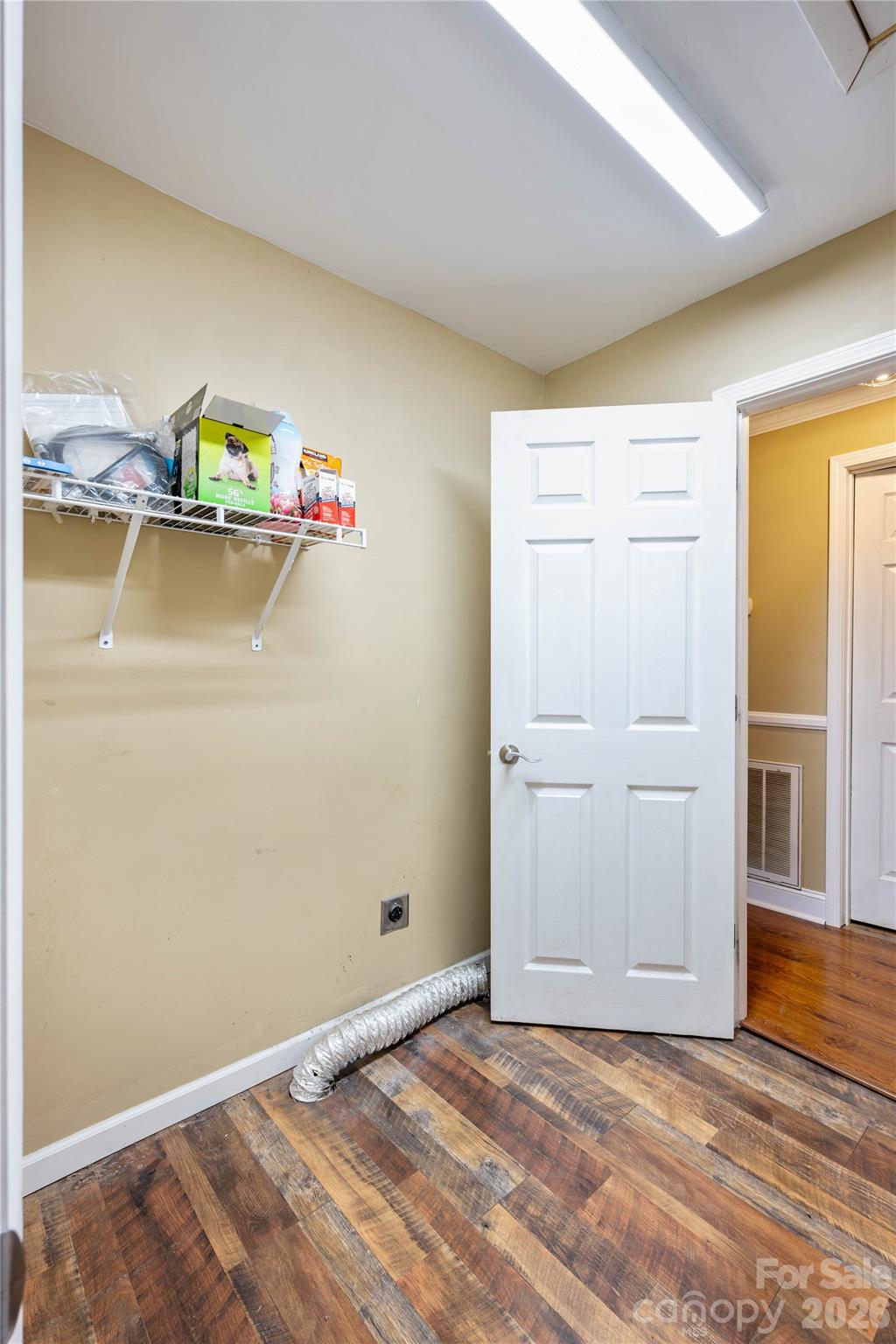 7610 Long Island Road — Catawba