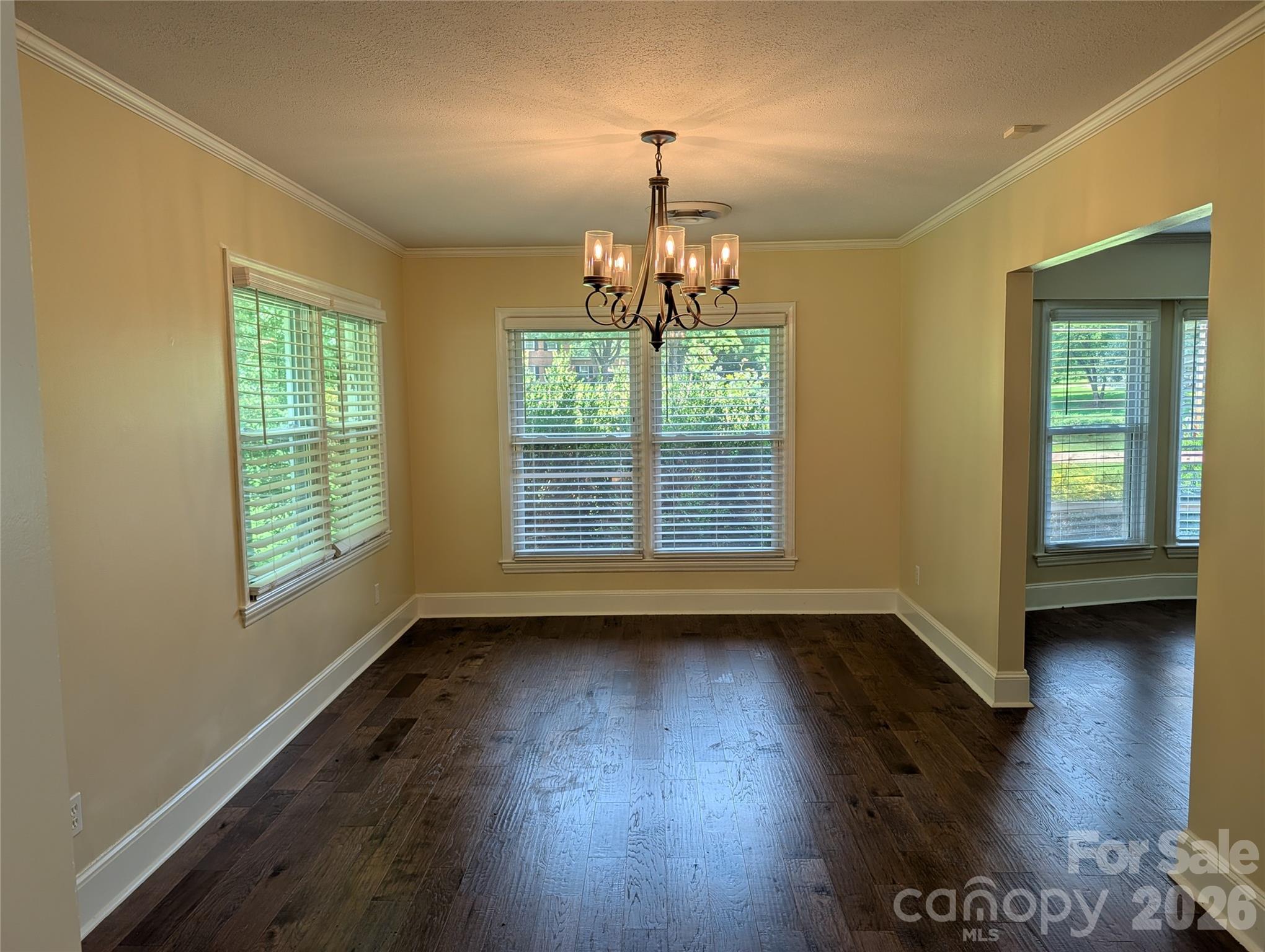 220 Augusta Drive — Statesville