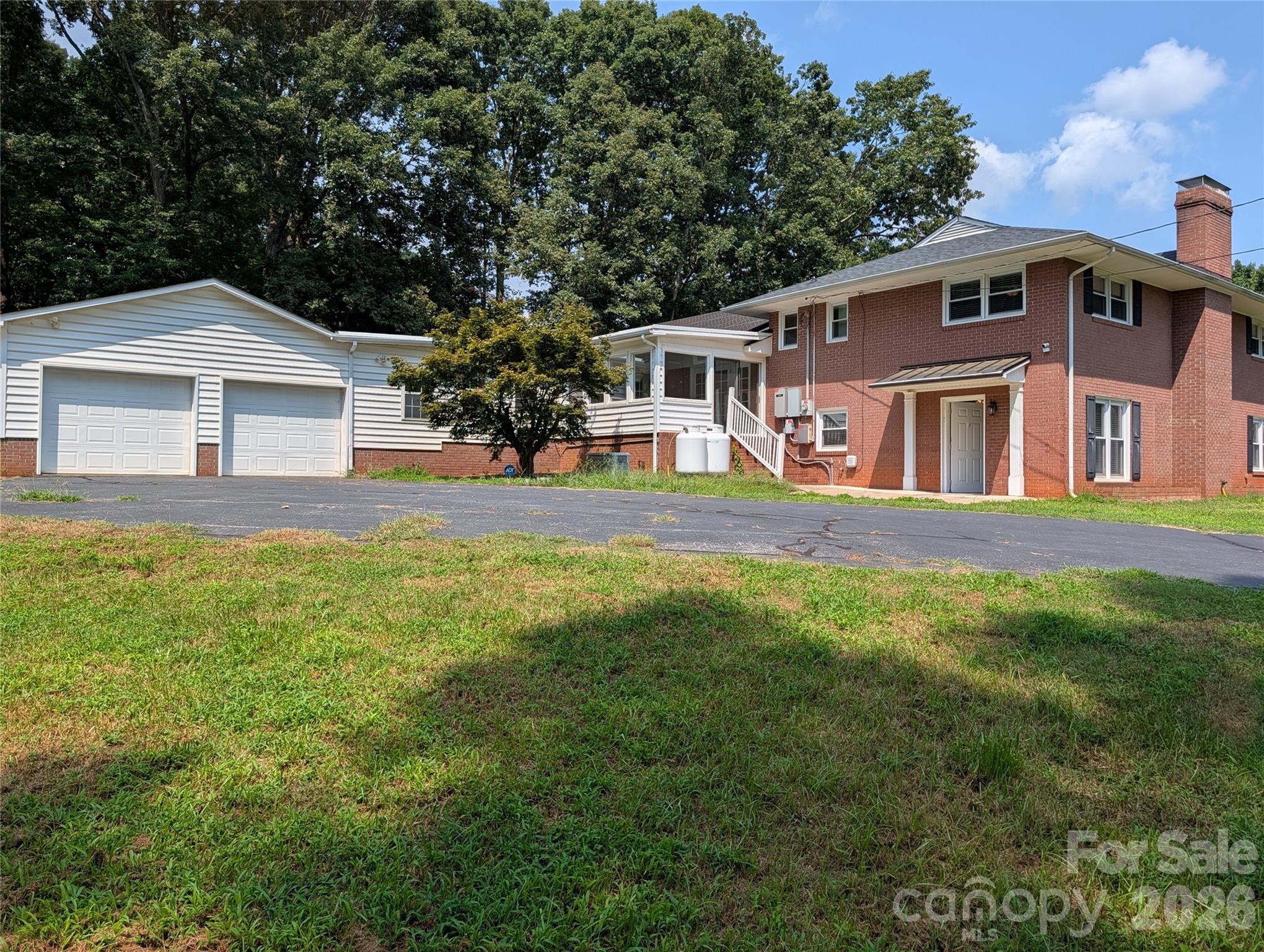 220 Augusta Drive — Statesville