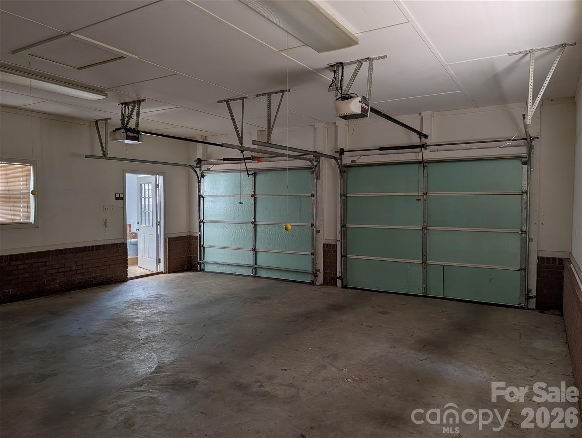 220 Augusta Drive — Statesville