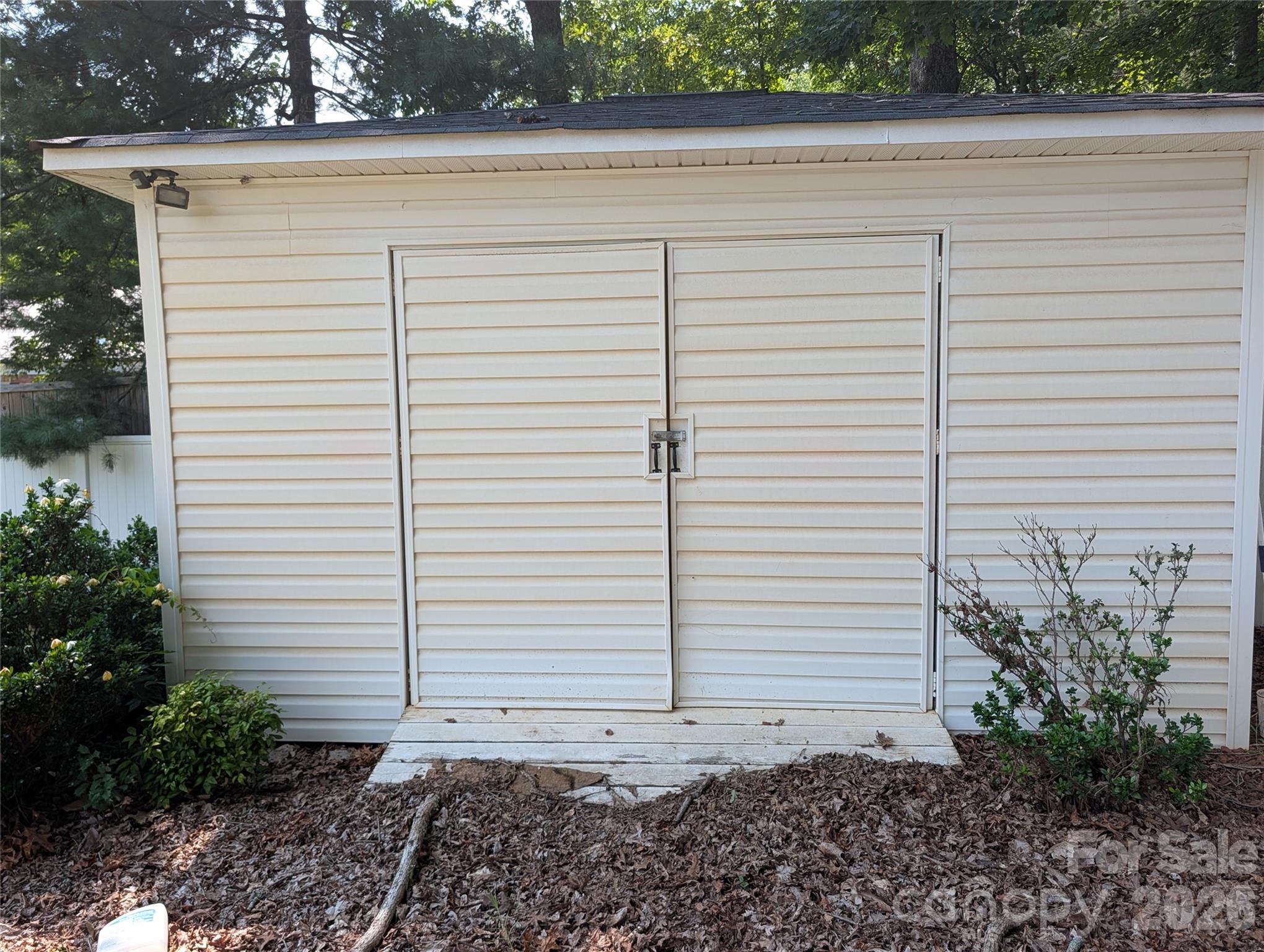 220 Augusta Drive — Statesville