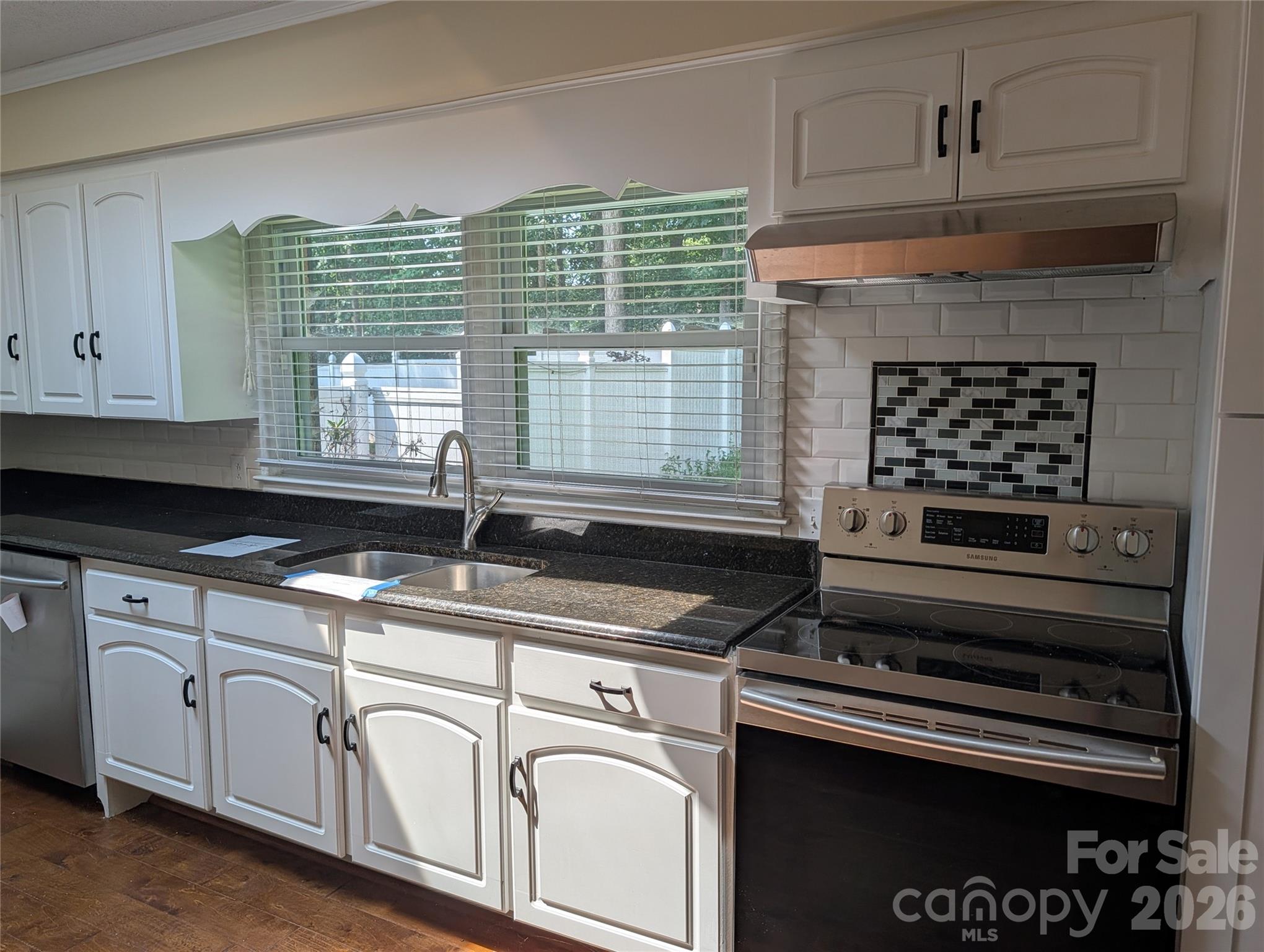 220 Augusta Drive — Statesville
