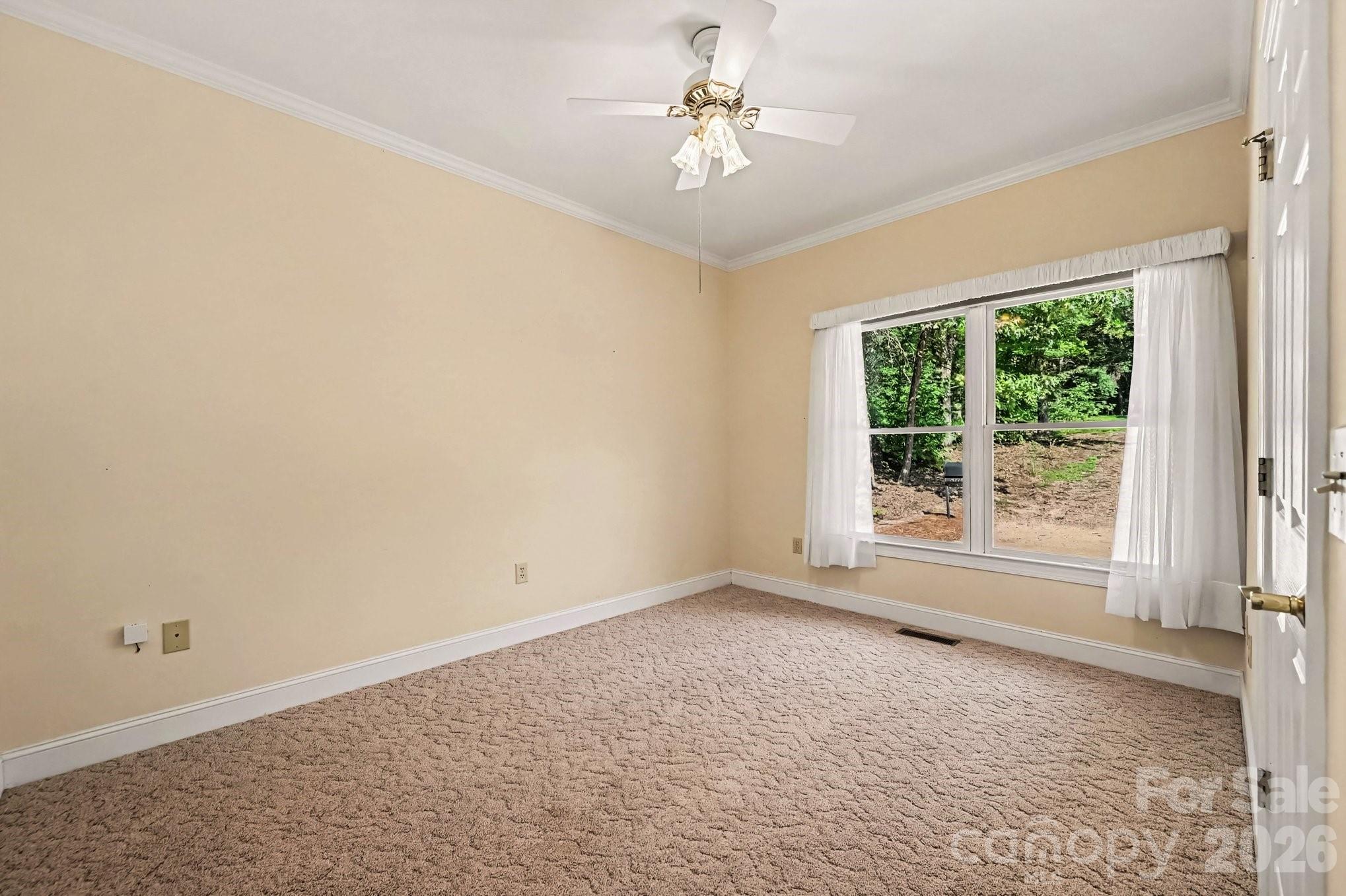 8271 Long Island Road — Catawba