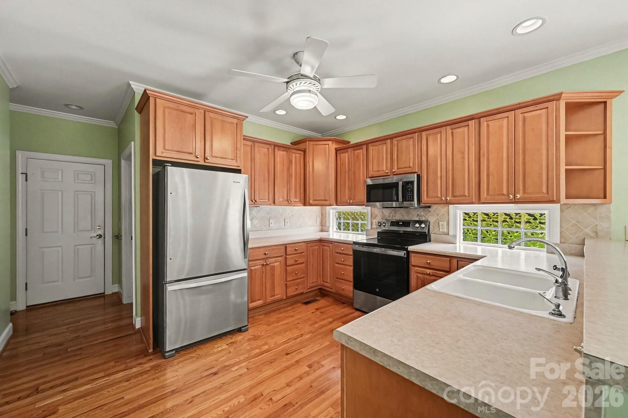 8271 Long Island Road — Catawba