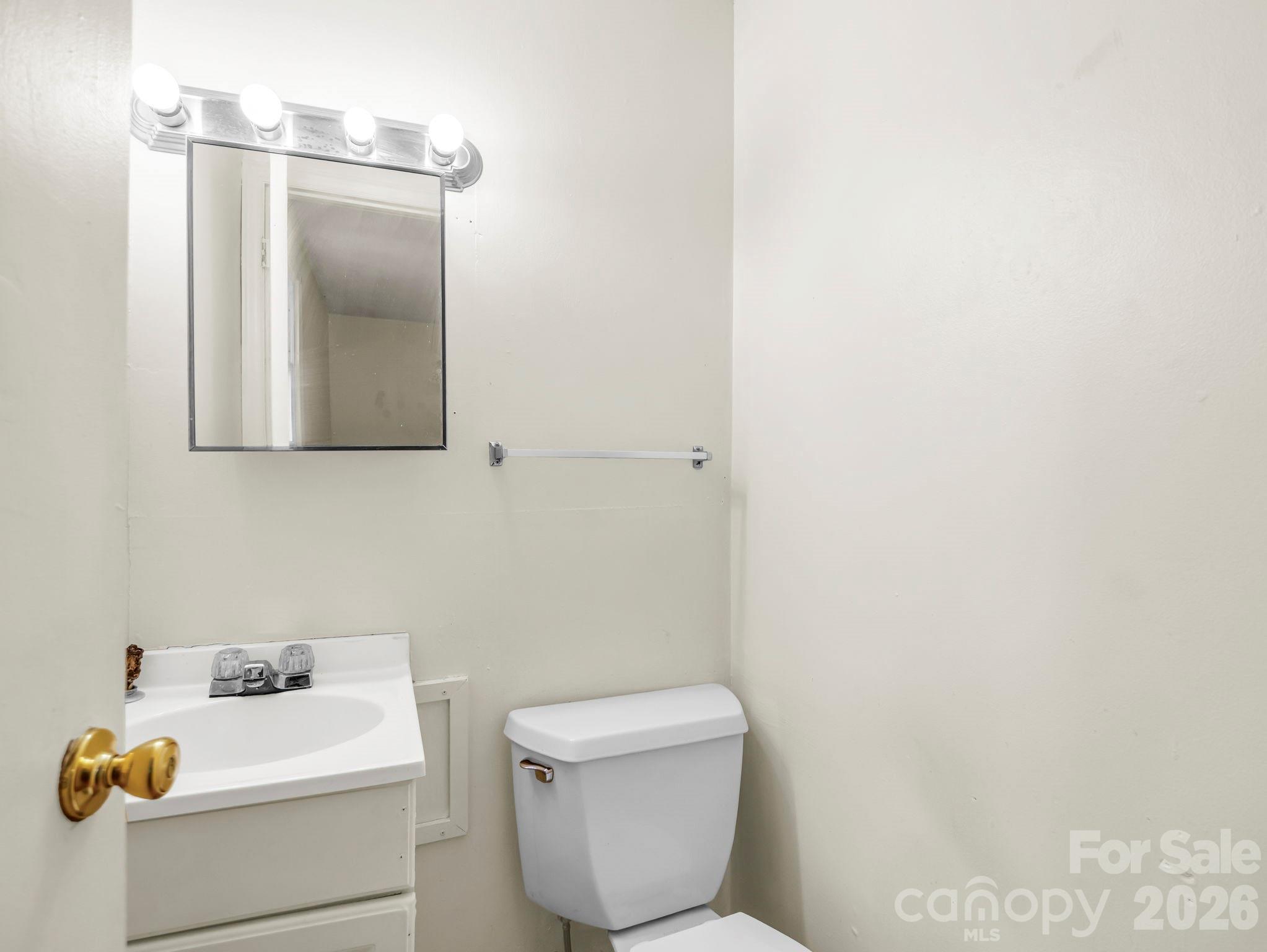 254 Oldcastle Lane #49 — Forest City
