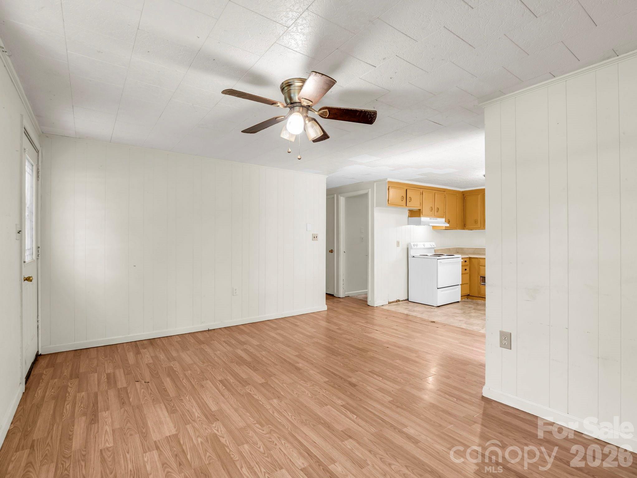 254 Oldcastle Lane #49 — Forest City