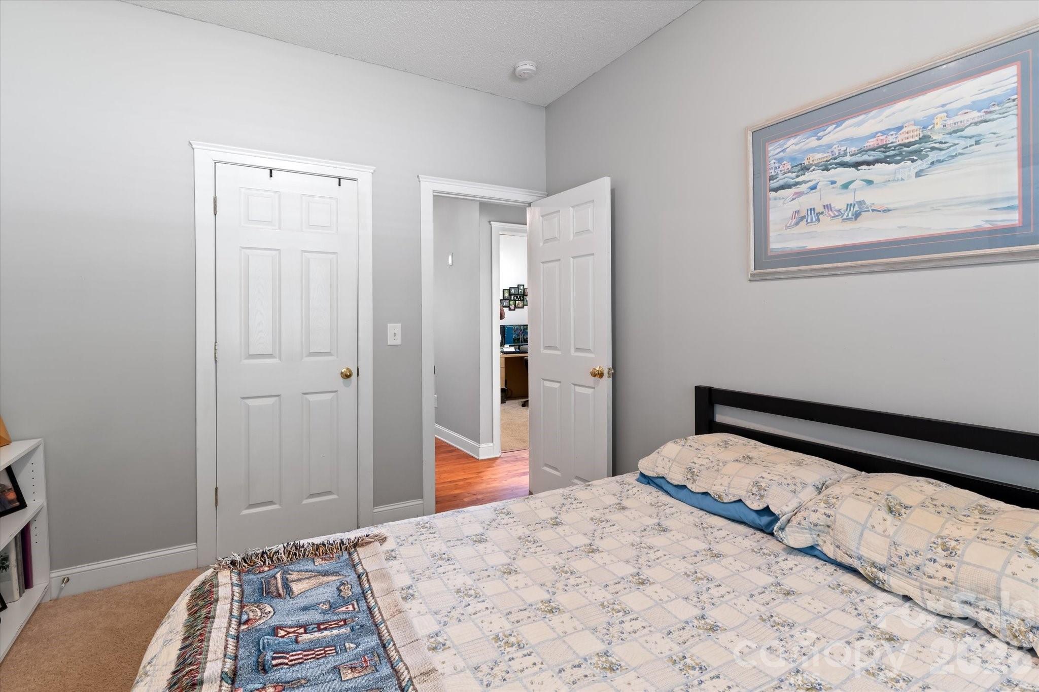 13502 Glencreek Lane — Huntersville