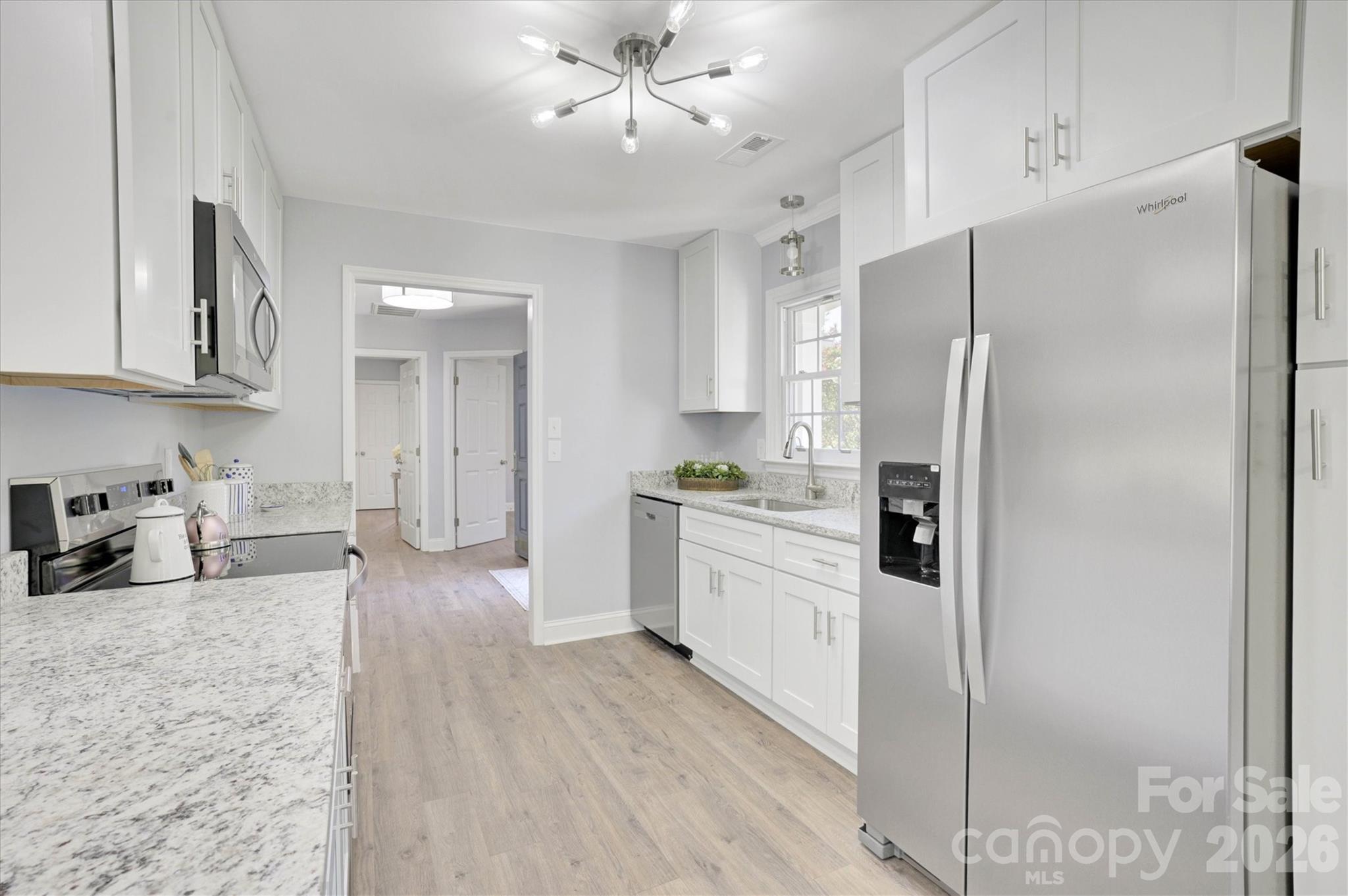 201 Sandymead Road — Matthews