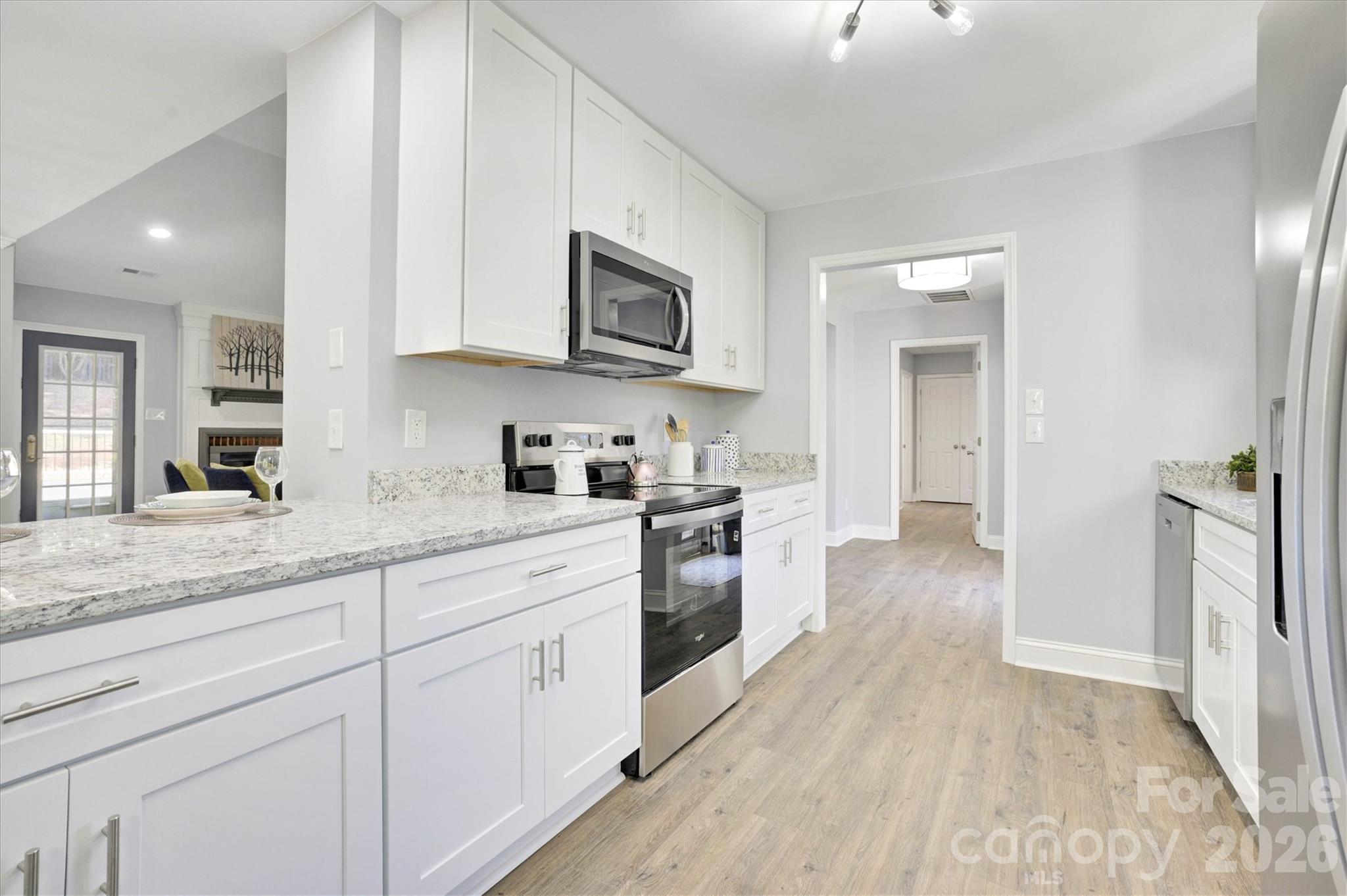 201 Sandymead Road — Matthews
