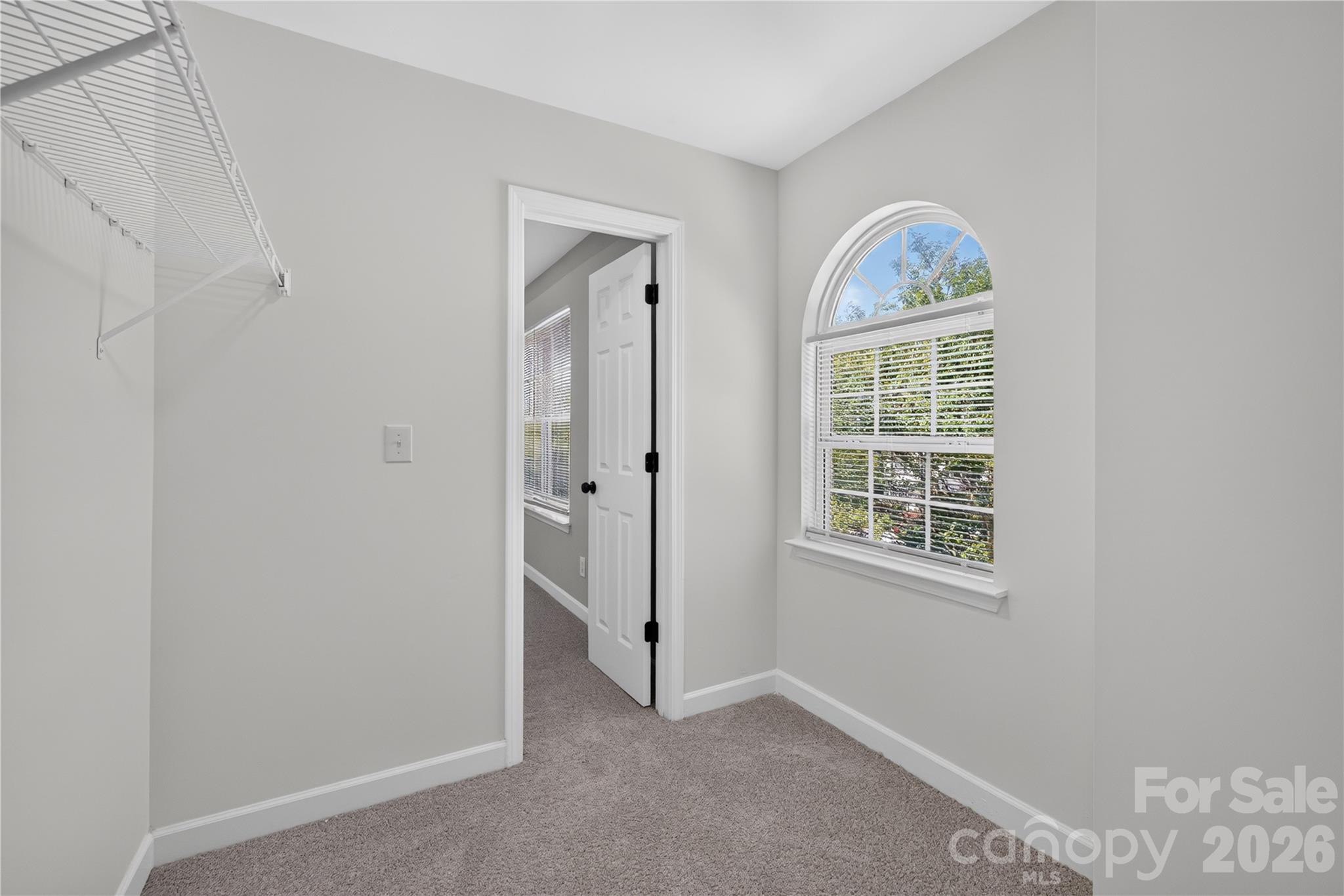 634 Longacre Drive — Charlotte