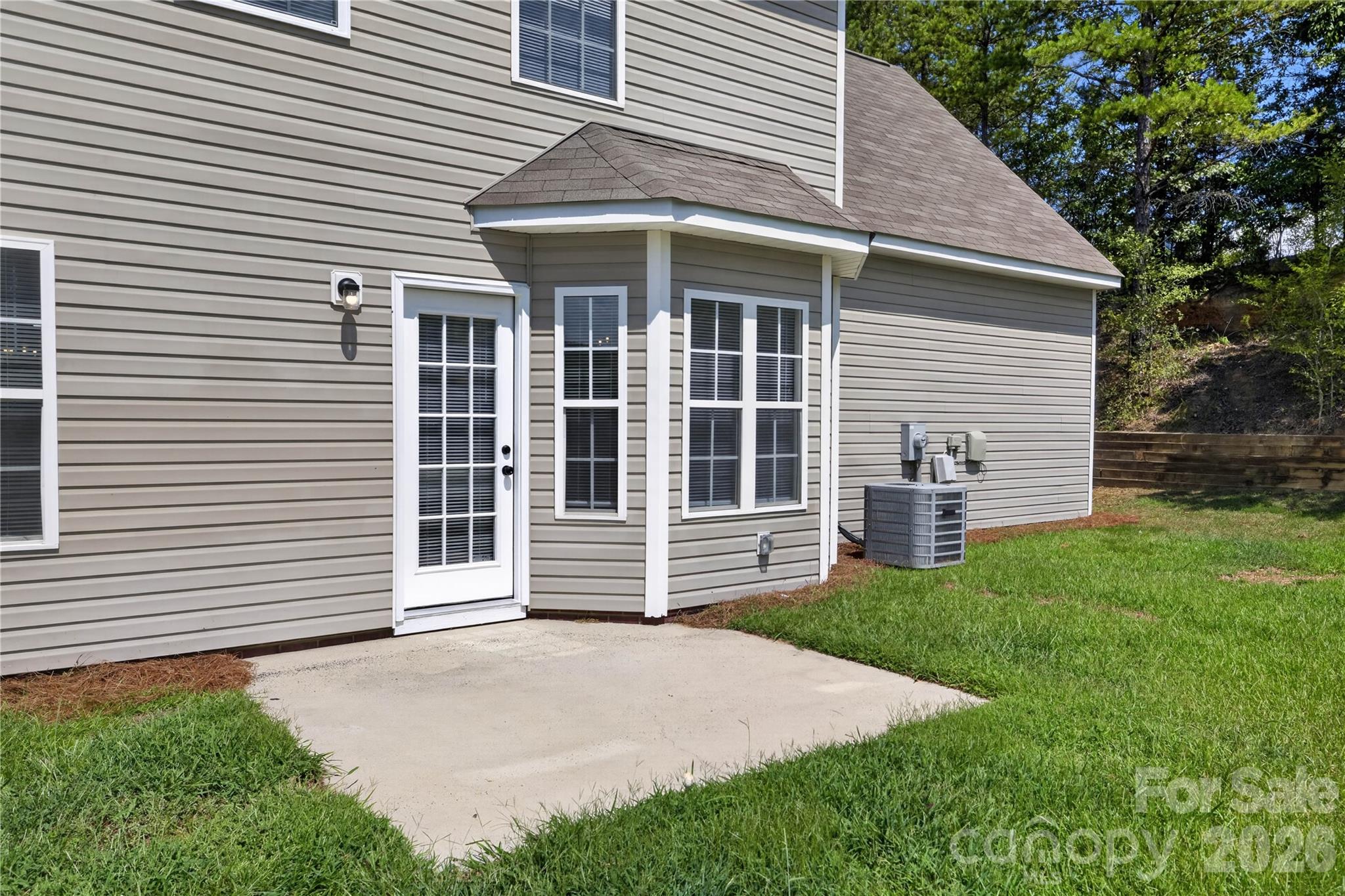 634 Longacre Drive — Charlotte