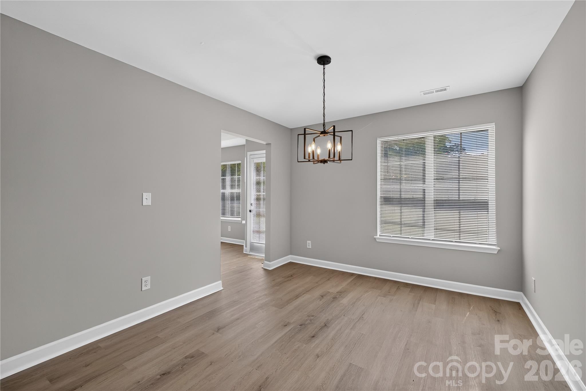 634 Longacre Drive — Charlotte